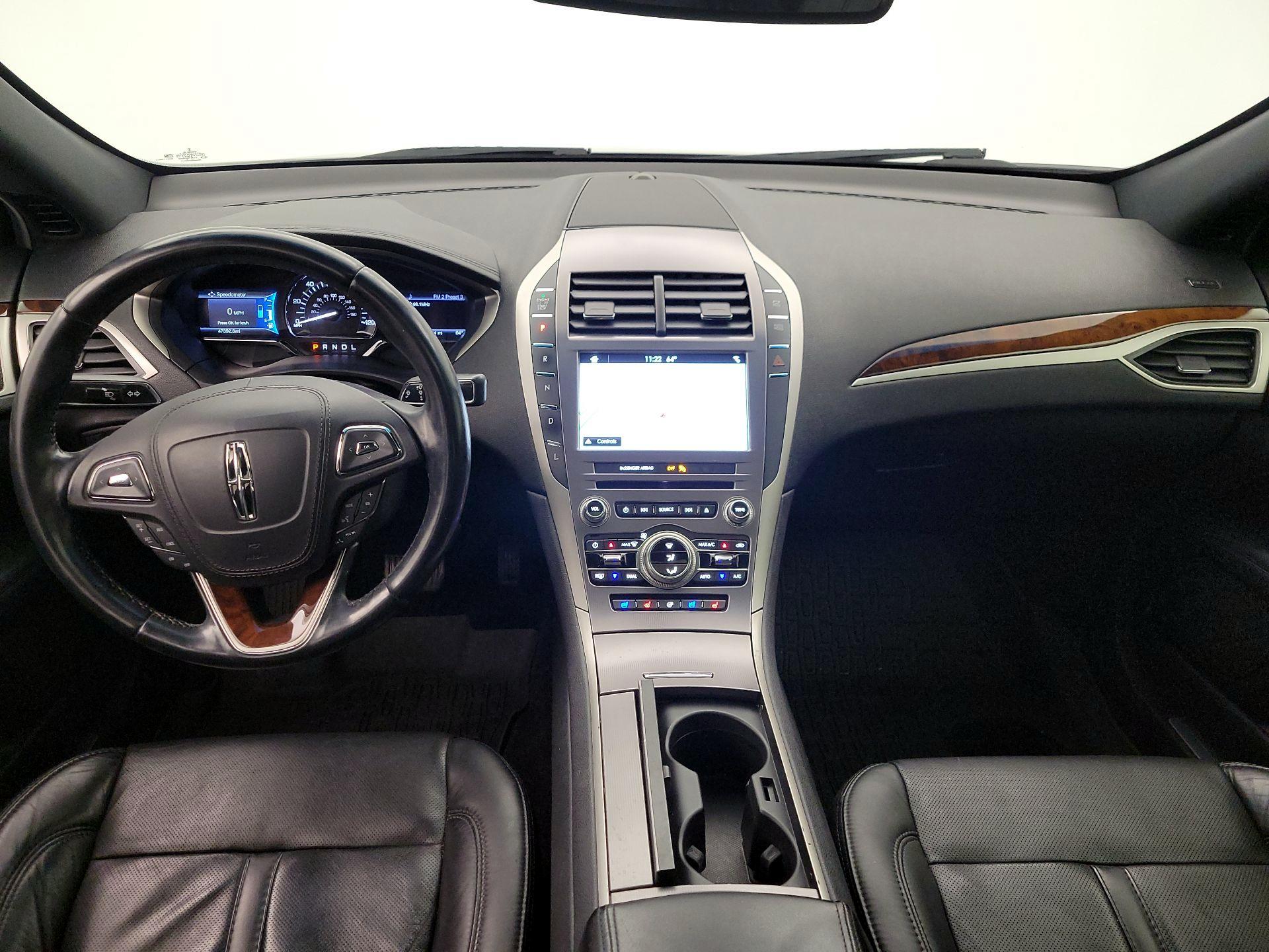 Thumbnail: 2017 Lincoln MKZ - 9