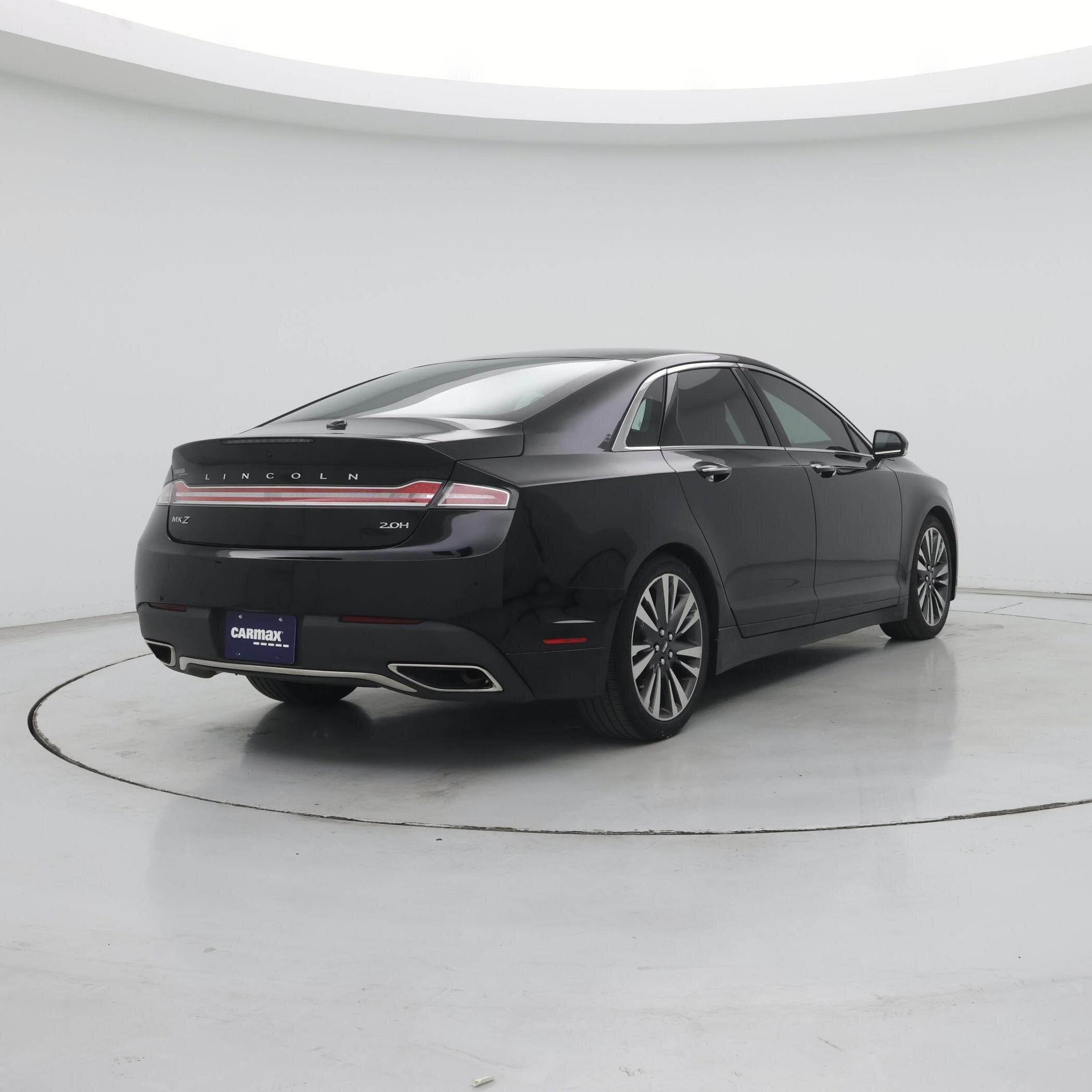 Thumbnail: 2017 Lincoln MKZ - 8