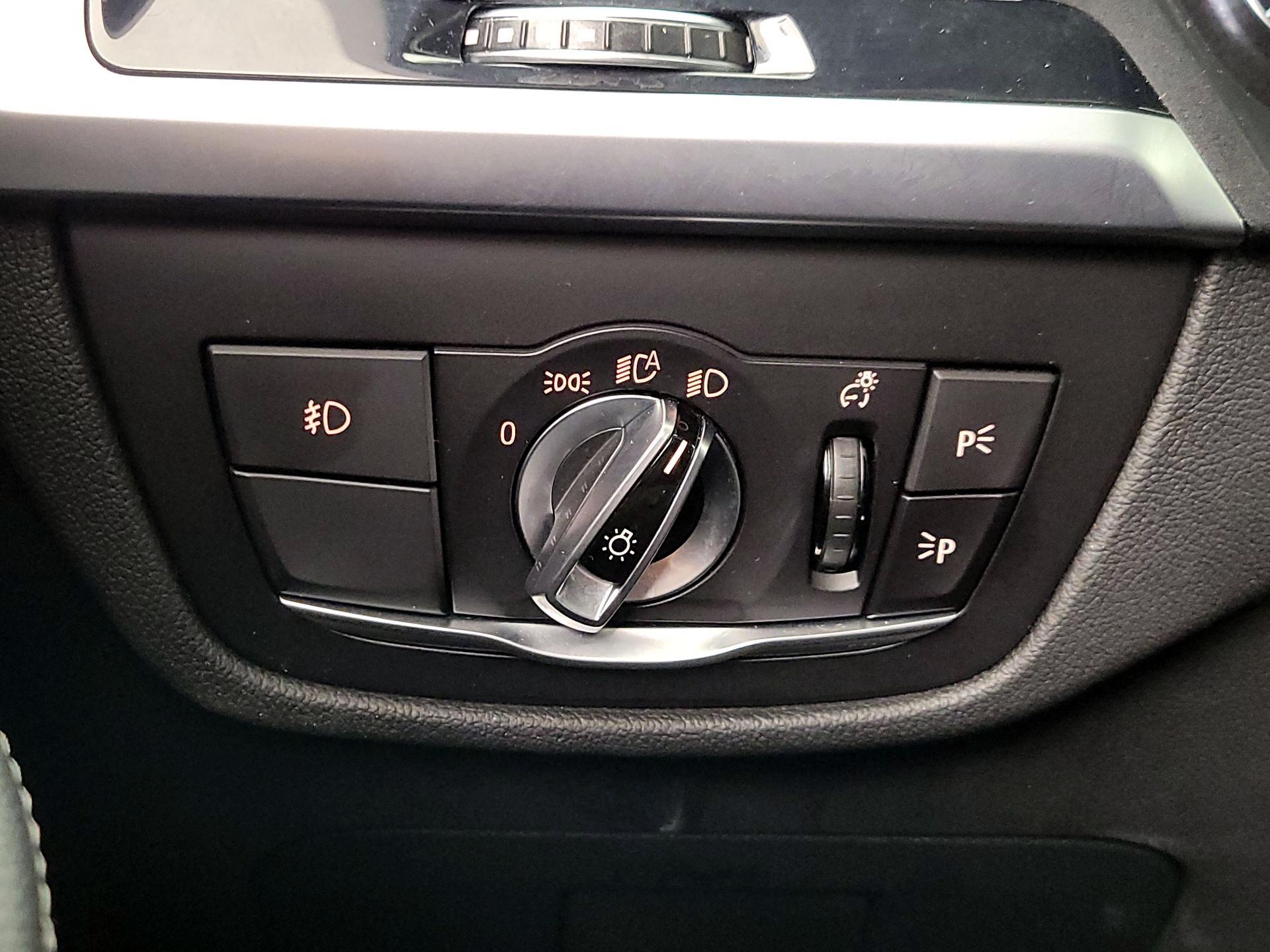 Thumbnail: 2019 BMW X3 - 13