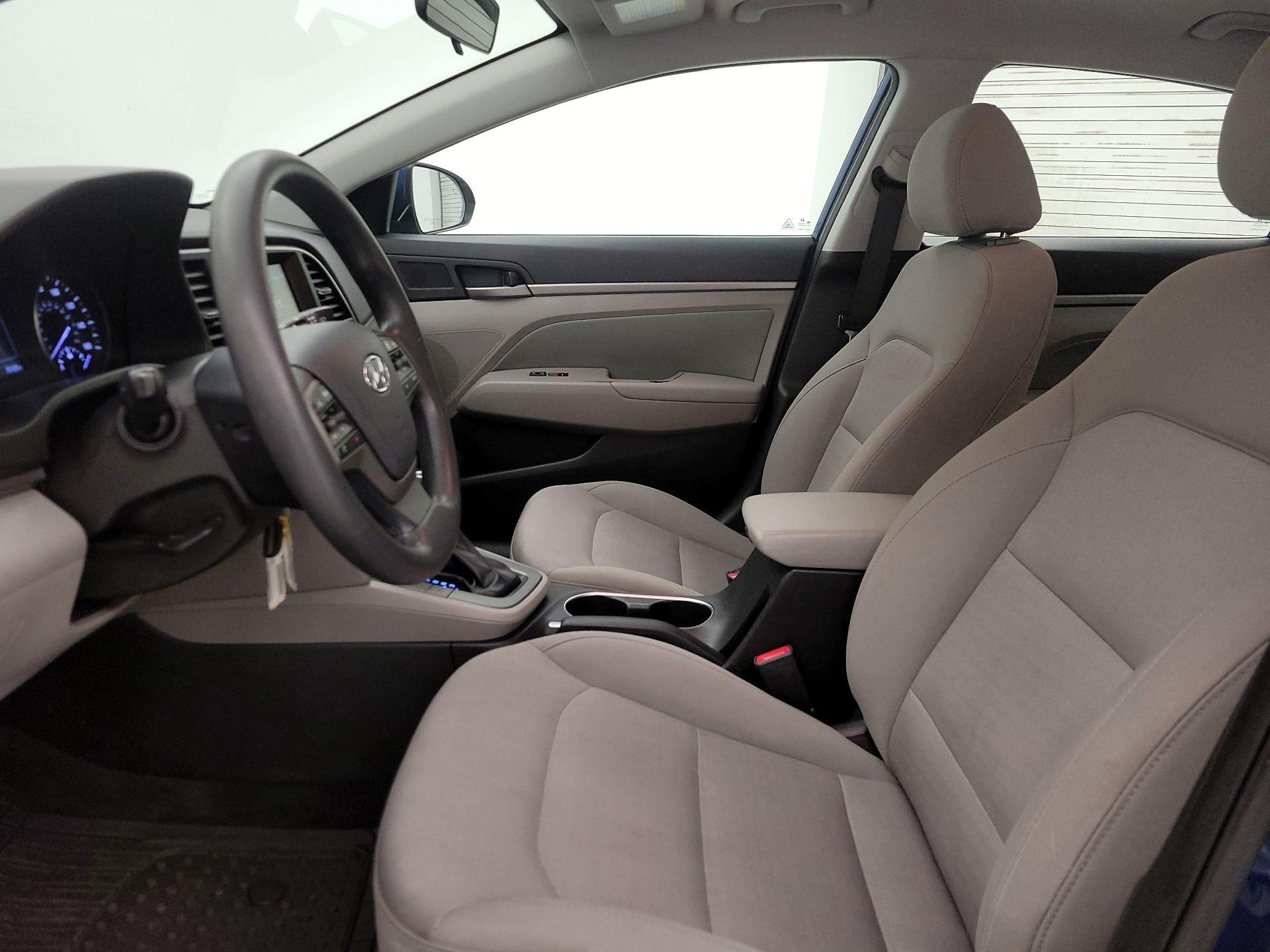 Thumbnail: 2018 Hyundai Elantra - 11