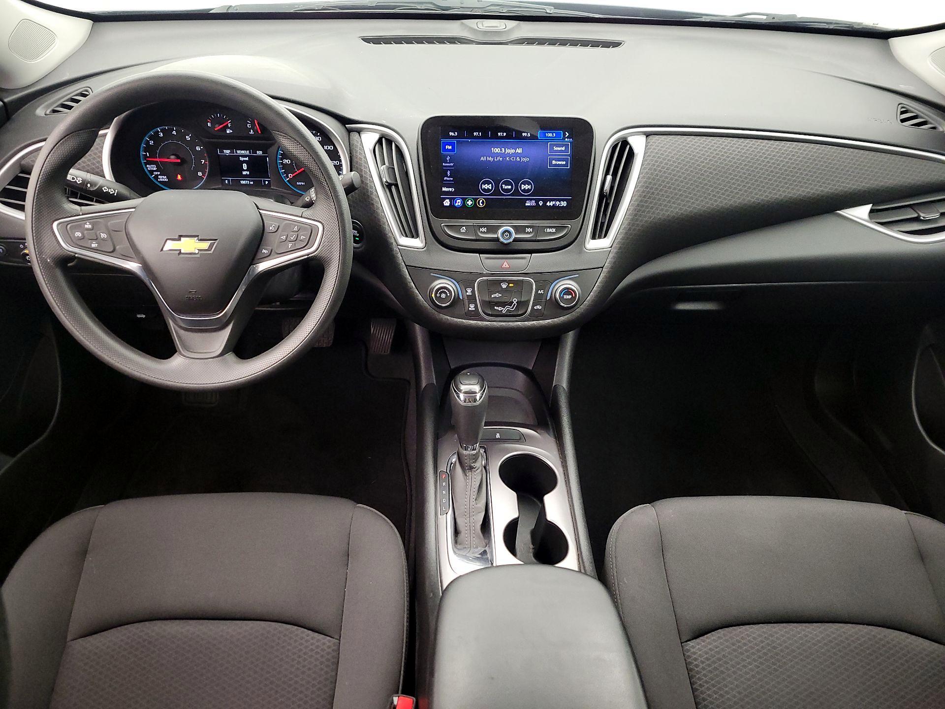 Thumbnail: 2019 Chevrolet Malibu - 9