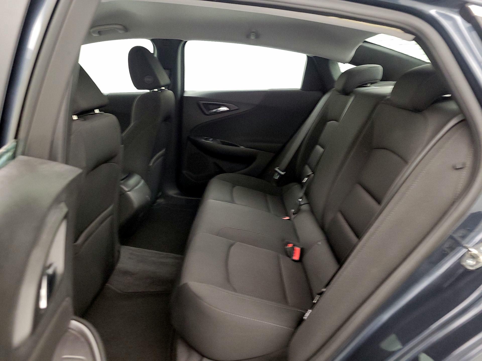 Thumbnail: 2019 Chevrolet Malibu - 19