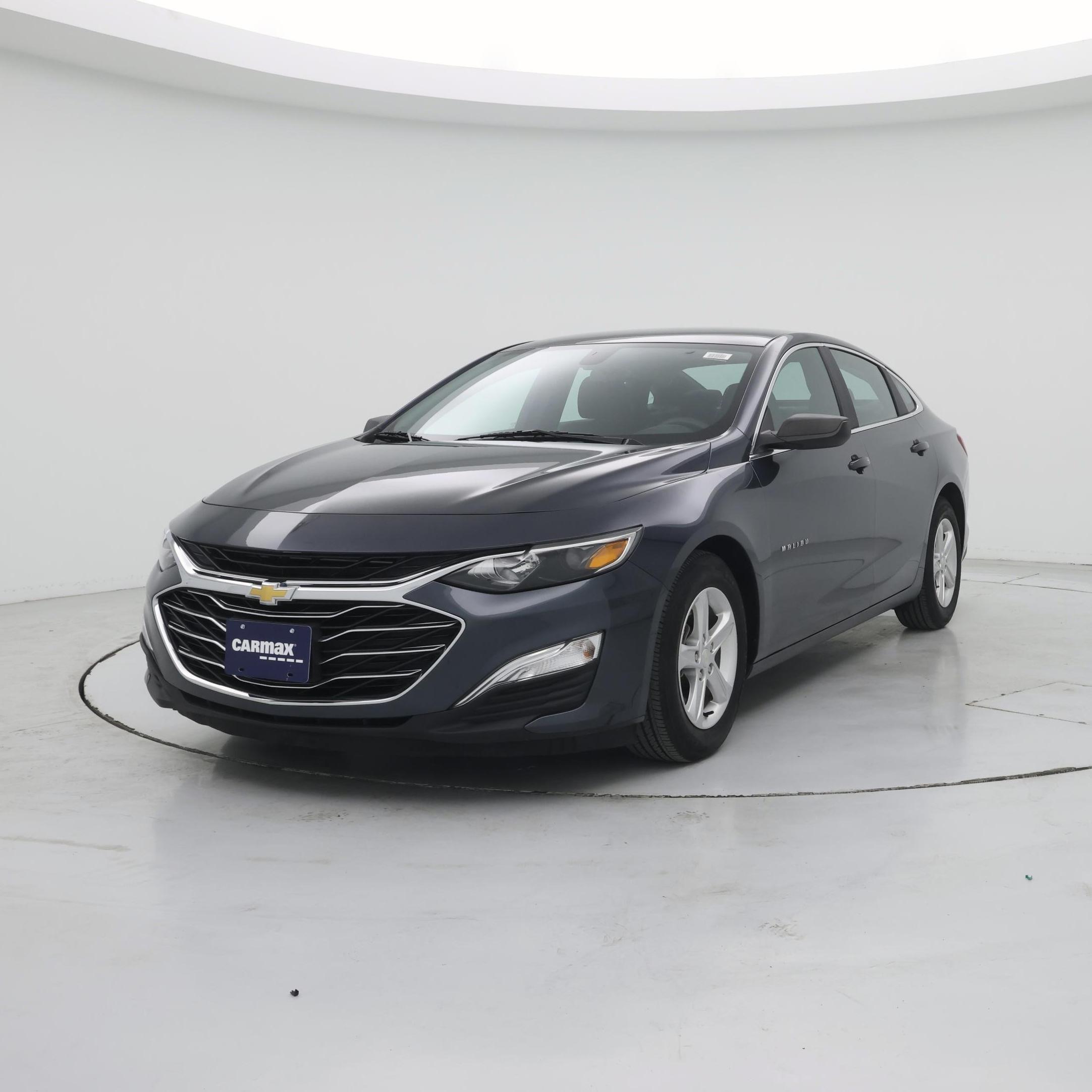 Thumbnail: 2019 Chevrolet Malibu - 4
