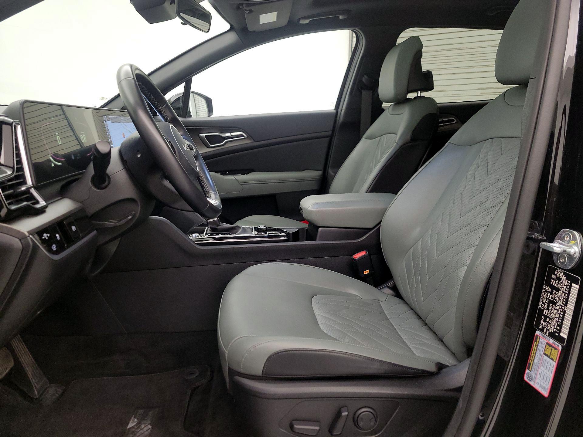 Thumbnail: 2023 Kia Sportage - 11