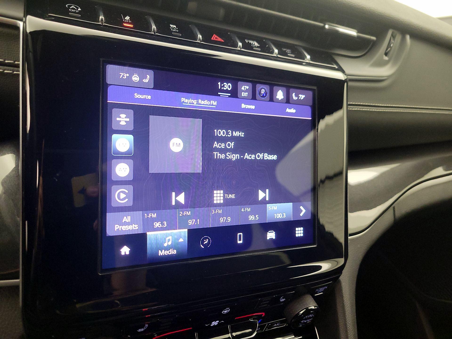 Thumbnail: 2022 Jeep Grand Cherokee L - 15