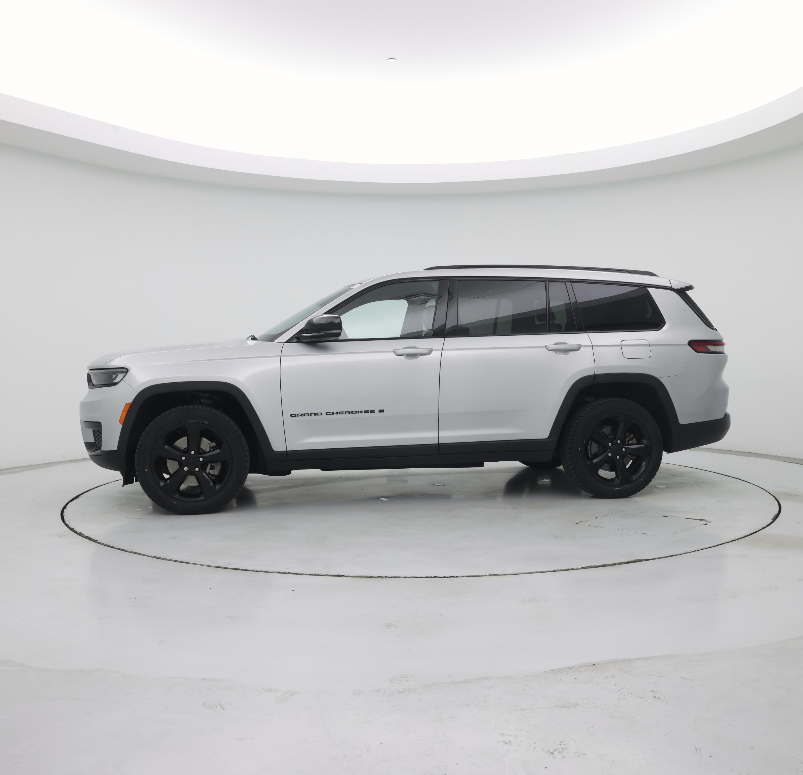 Thumbnail: 2022 Jeep Grand Cherokee L - 3