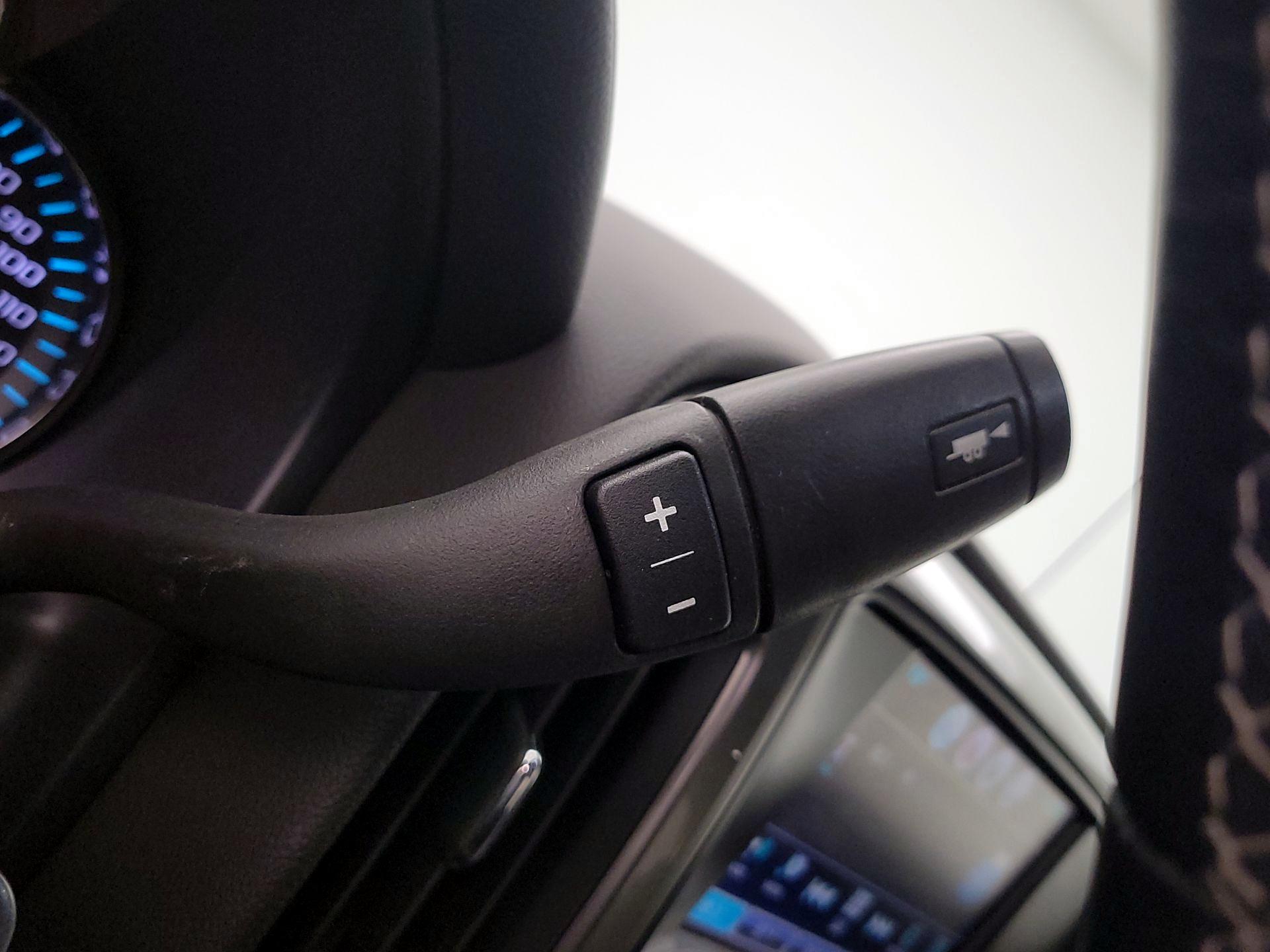 Thumbnail: 2016 Chevrolet Silverado 1500 - 17