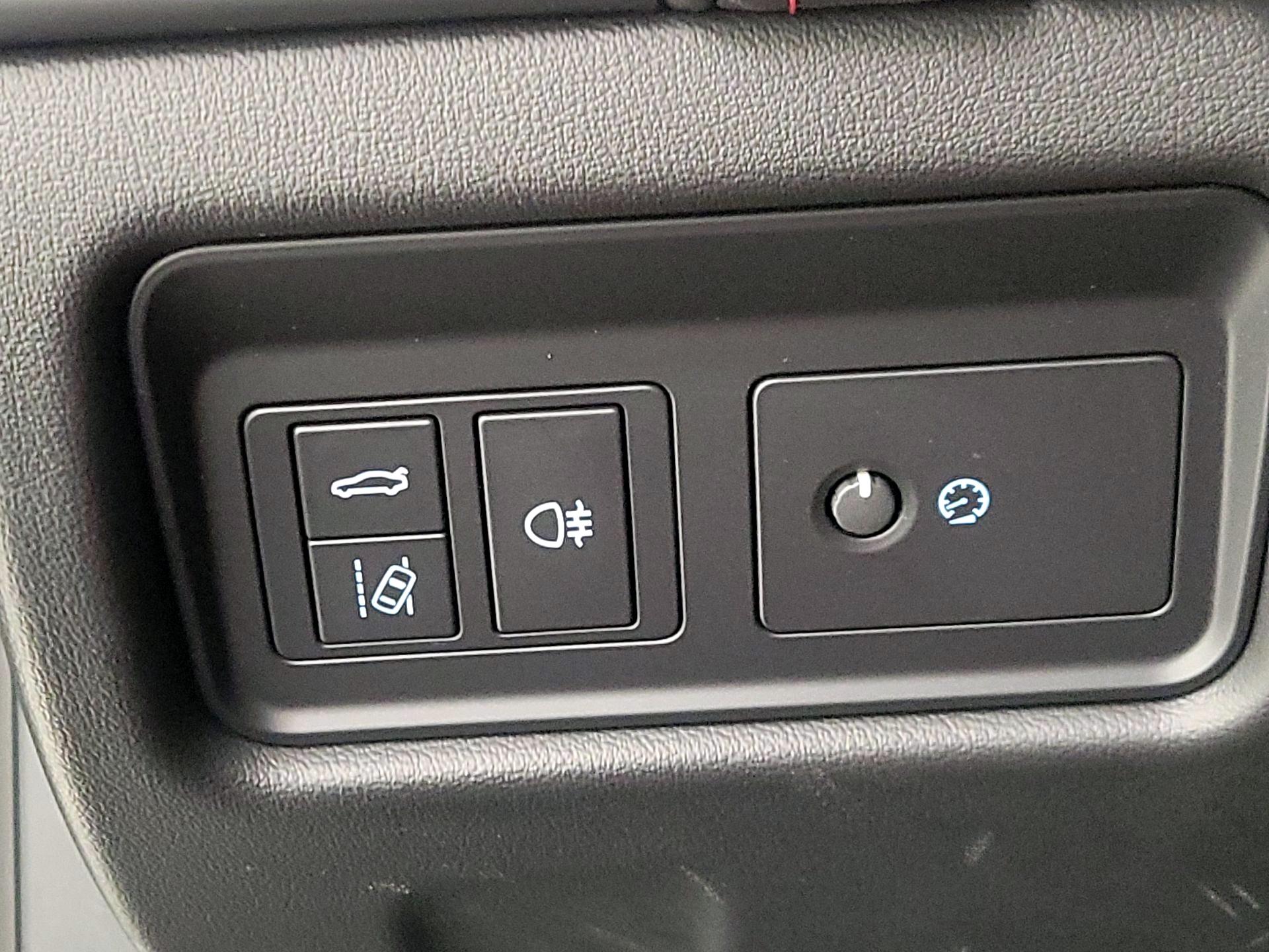 Thumbnail: 2022 Jaguar F-Type - 13