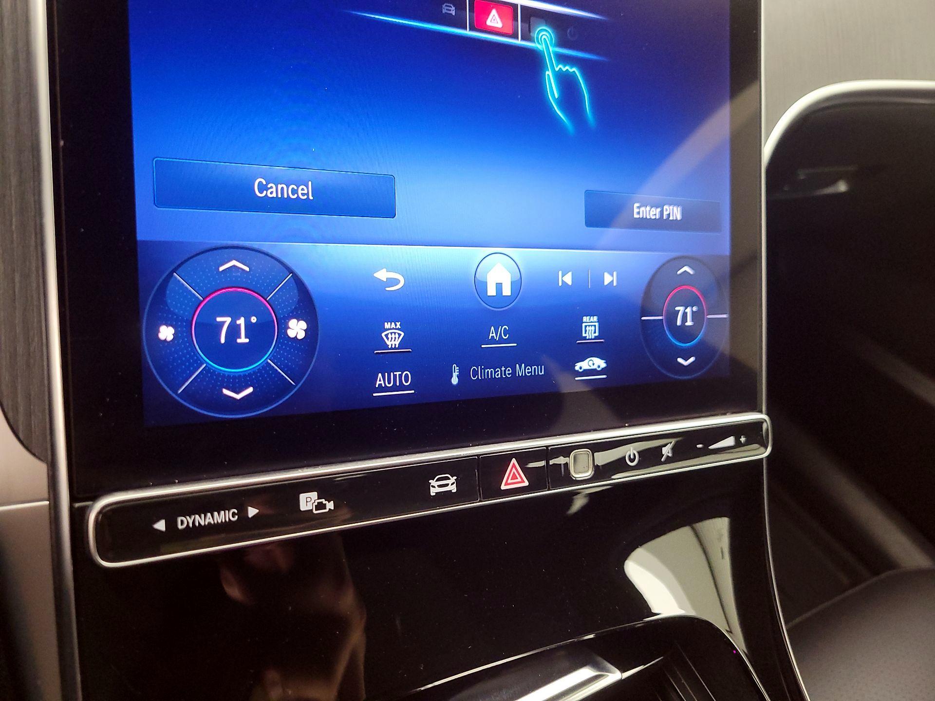 Thumbnail: 2024 Mercedes-Benz C-Class - 17