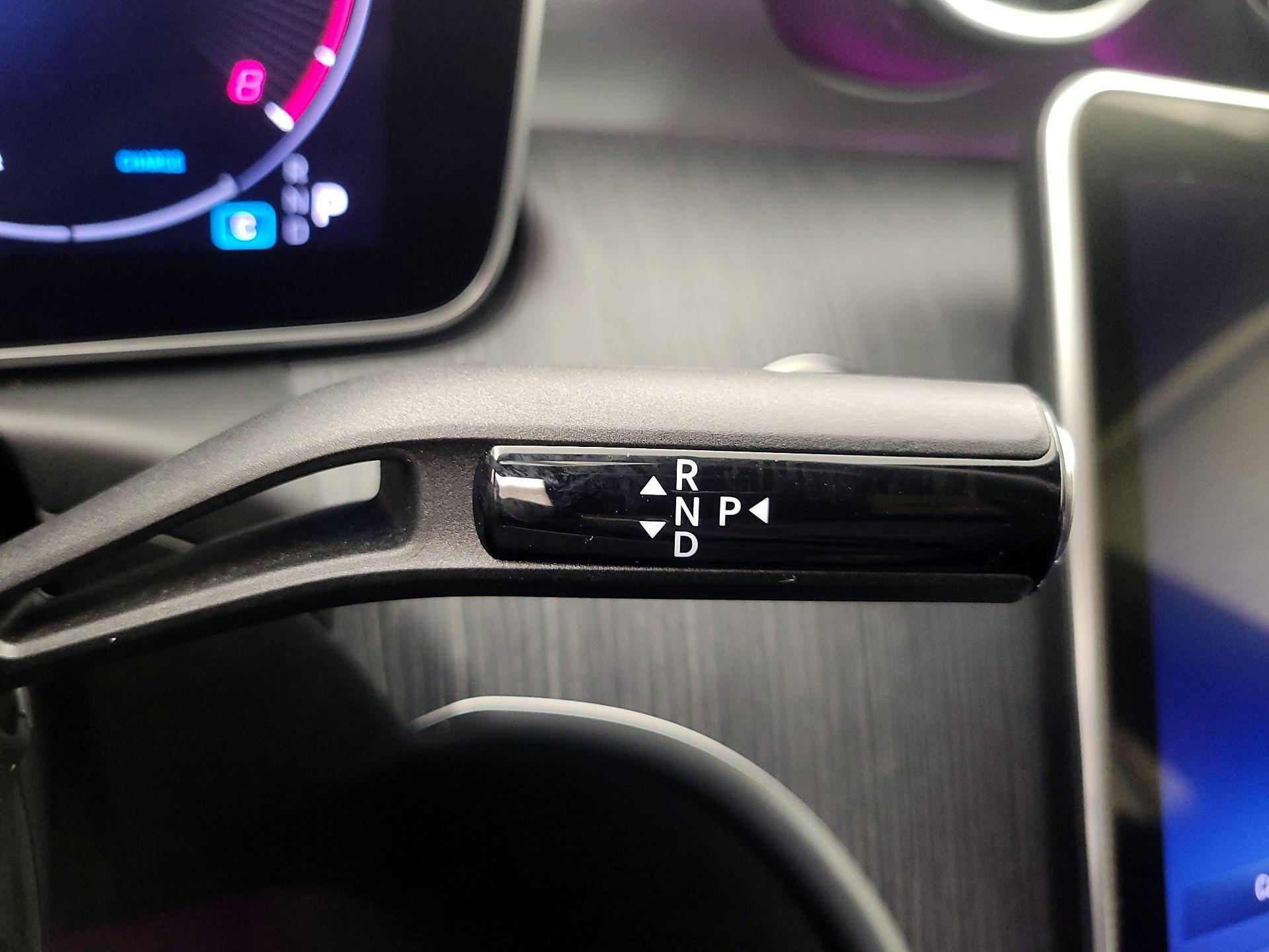 Thumbnail: 2024 Mercedes-Benz C-Class - 18