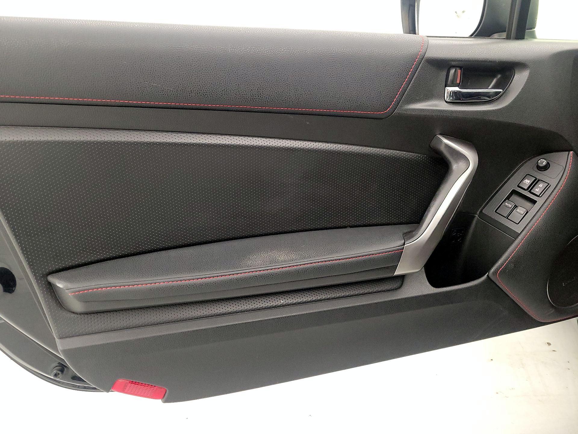 Thumbnail: 2015 Scion FR-S - 12