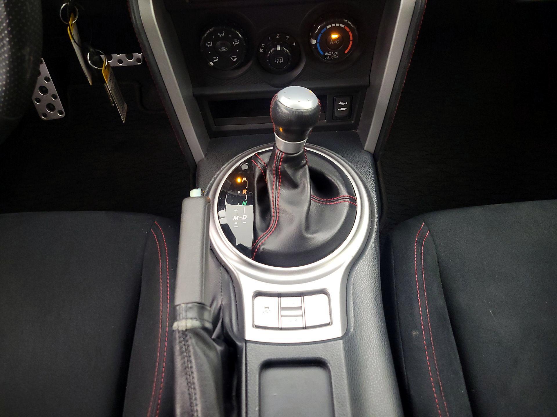 Thumbnail: 2015 Scion FR-S - 16