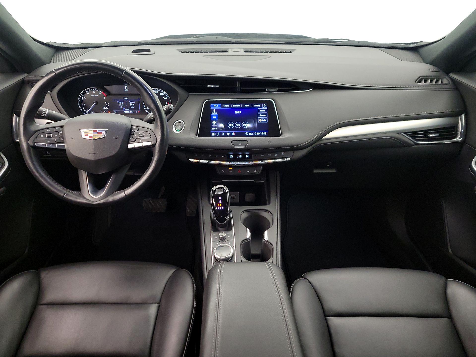 Thumbnail: 2020 Cadillac XT4 - 9