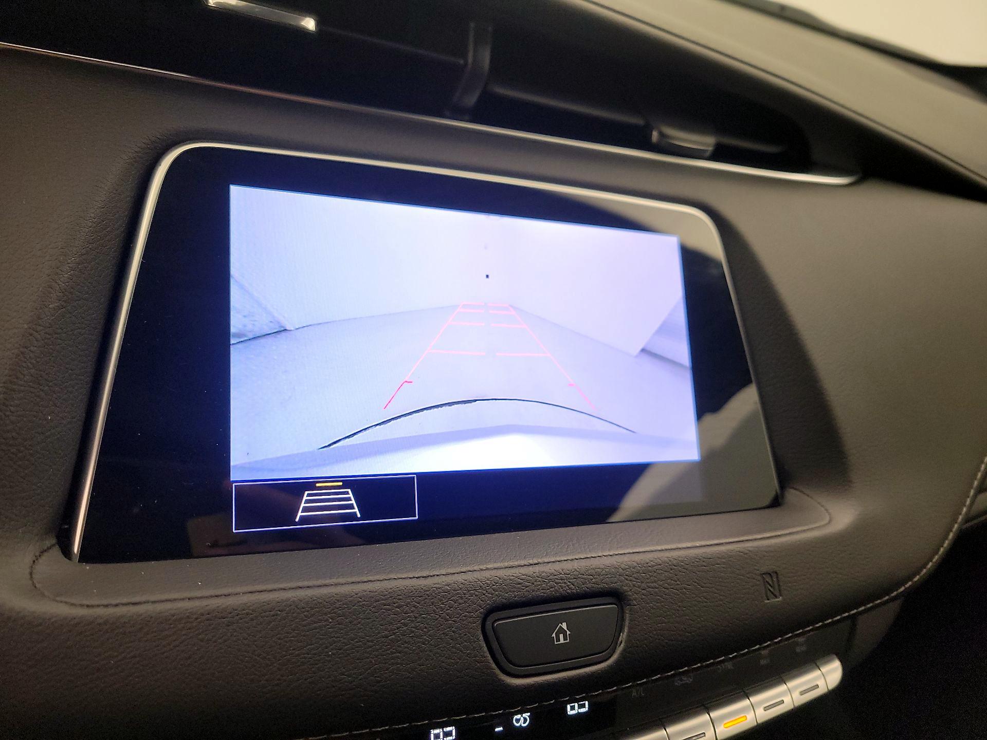 Thumbnail: 2020 Cadillac XT4 - 13