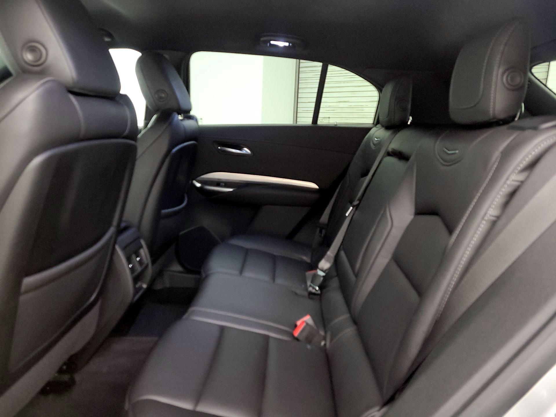 Thumbnail: 2020 Cadillac XT4 - 18