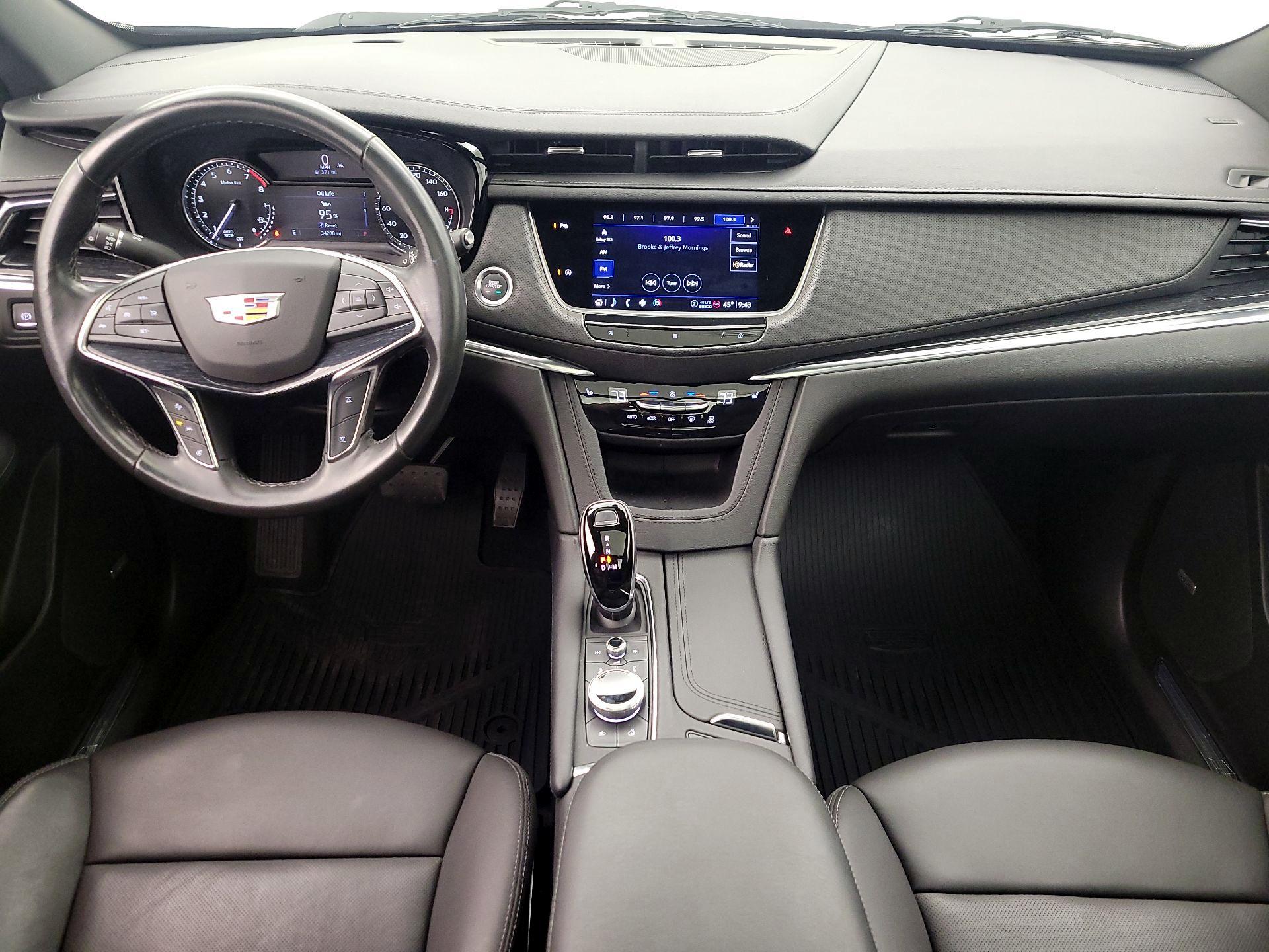 Thumbnail: 2021 Cadillac XT5 - 9