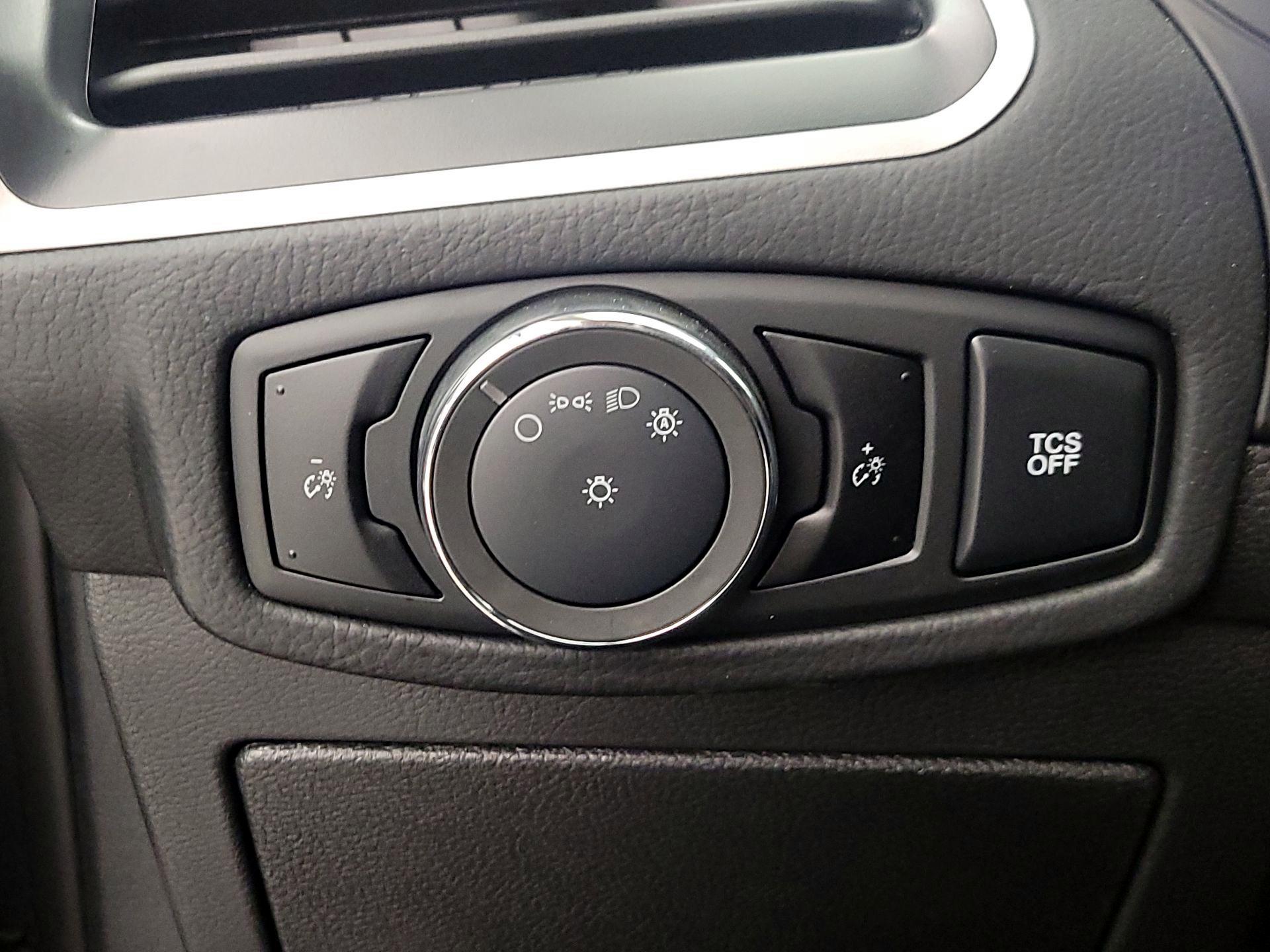 Thumbnail: 2024 Ford Edge - 13