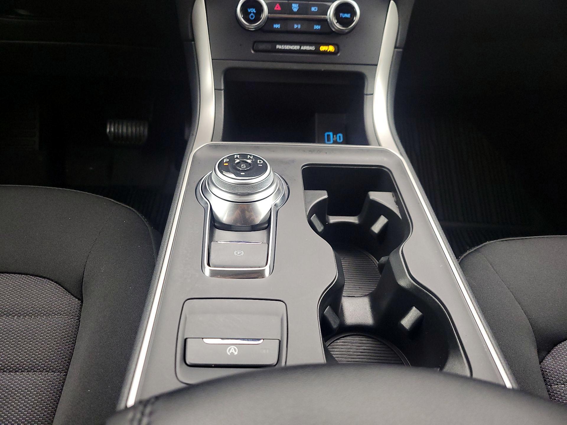 Thumbnail: 2024 Ford Edge - 17