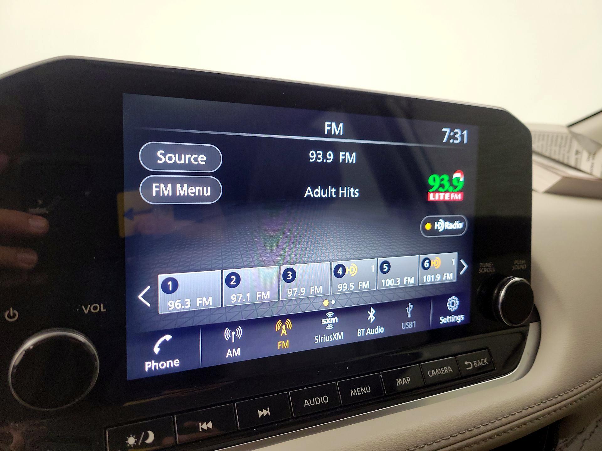 Thumbnail: 2021 Nissan Rogue - 16