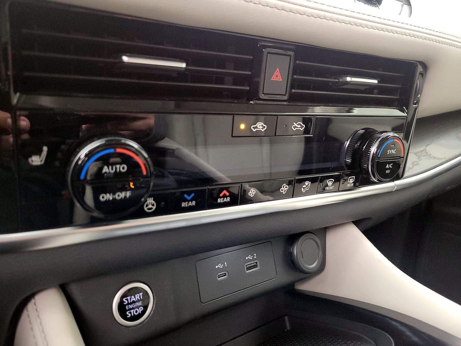 Thumbnail: 2021 Nissan Rogue - 17