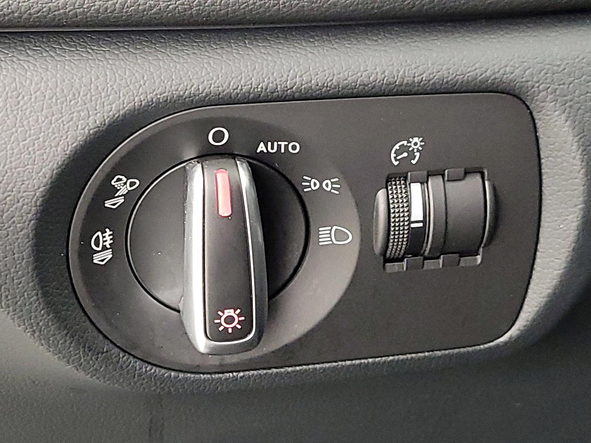 Thumbnail: 2018 Audi Q3 - 13