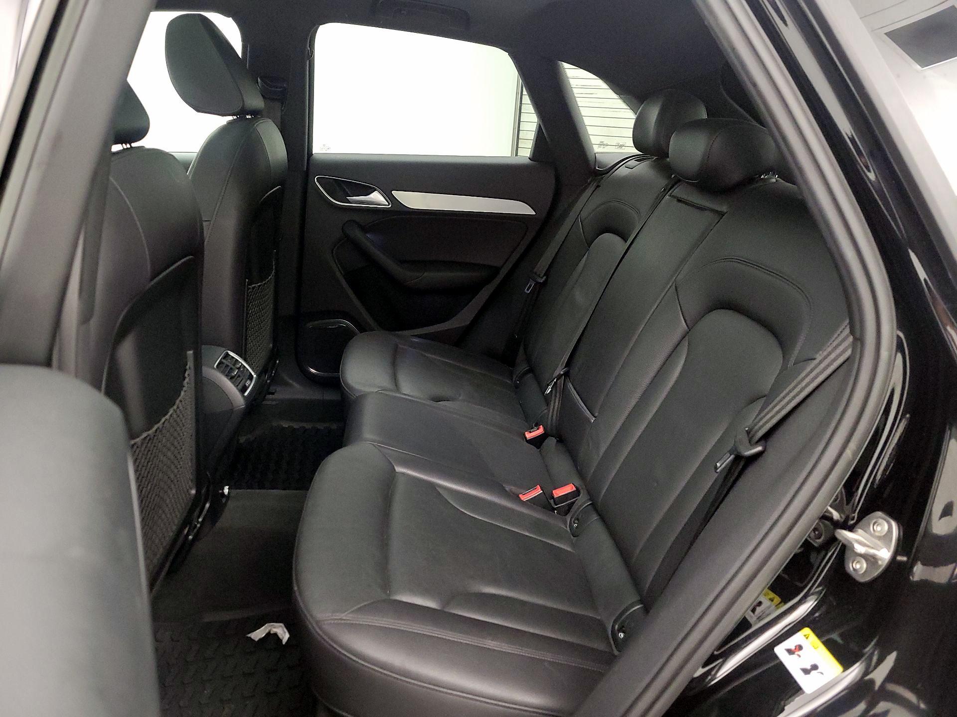 Thumbnail: 2018 Audi Q3 - 19