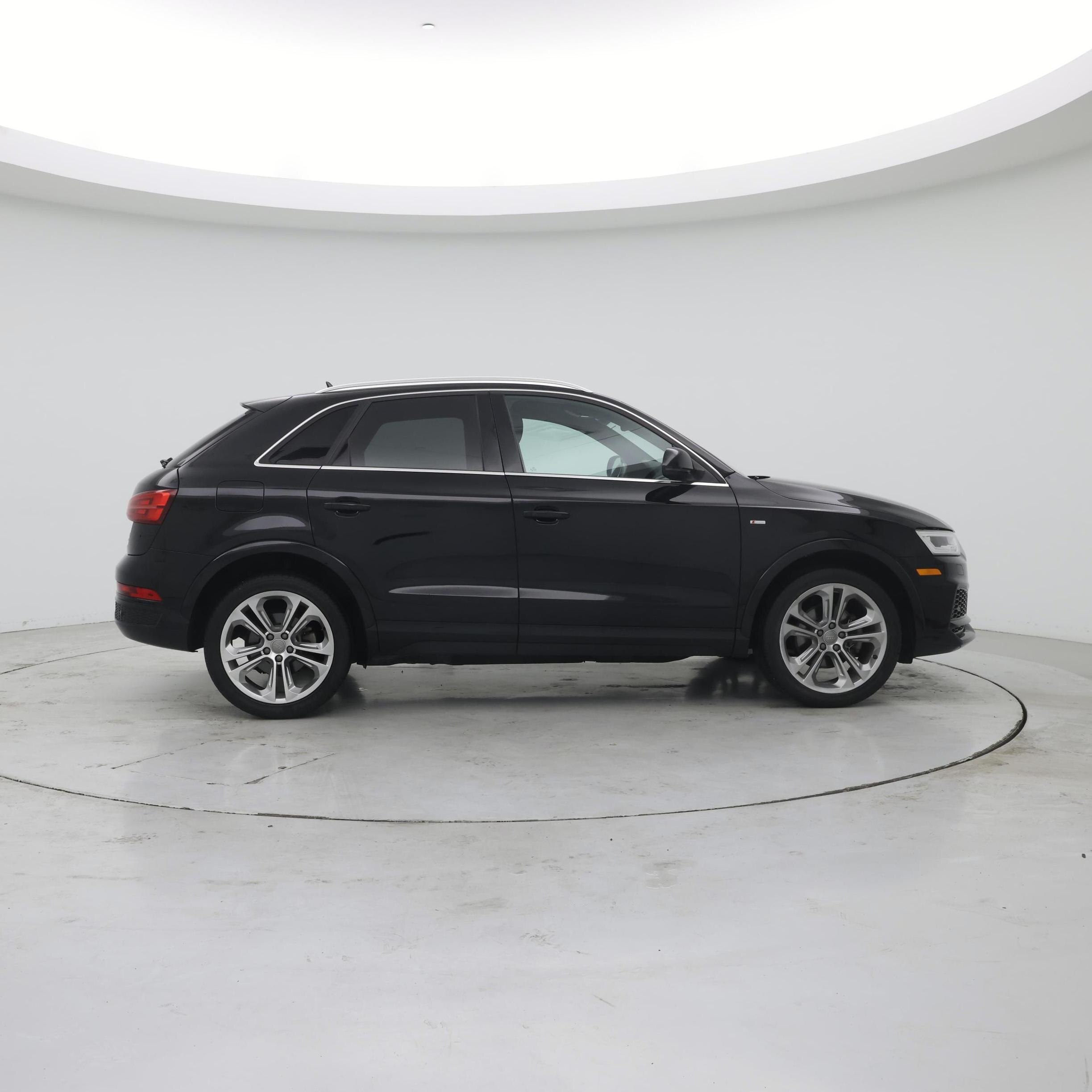 Thumbnail: 2018 Audi Q3 - 7