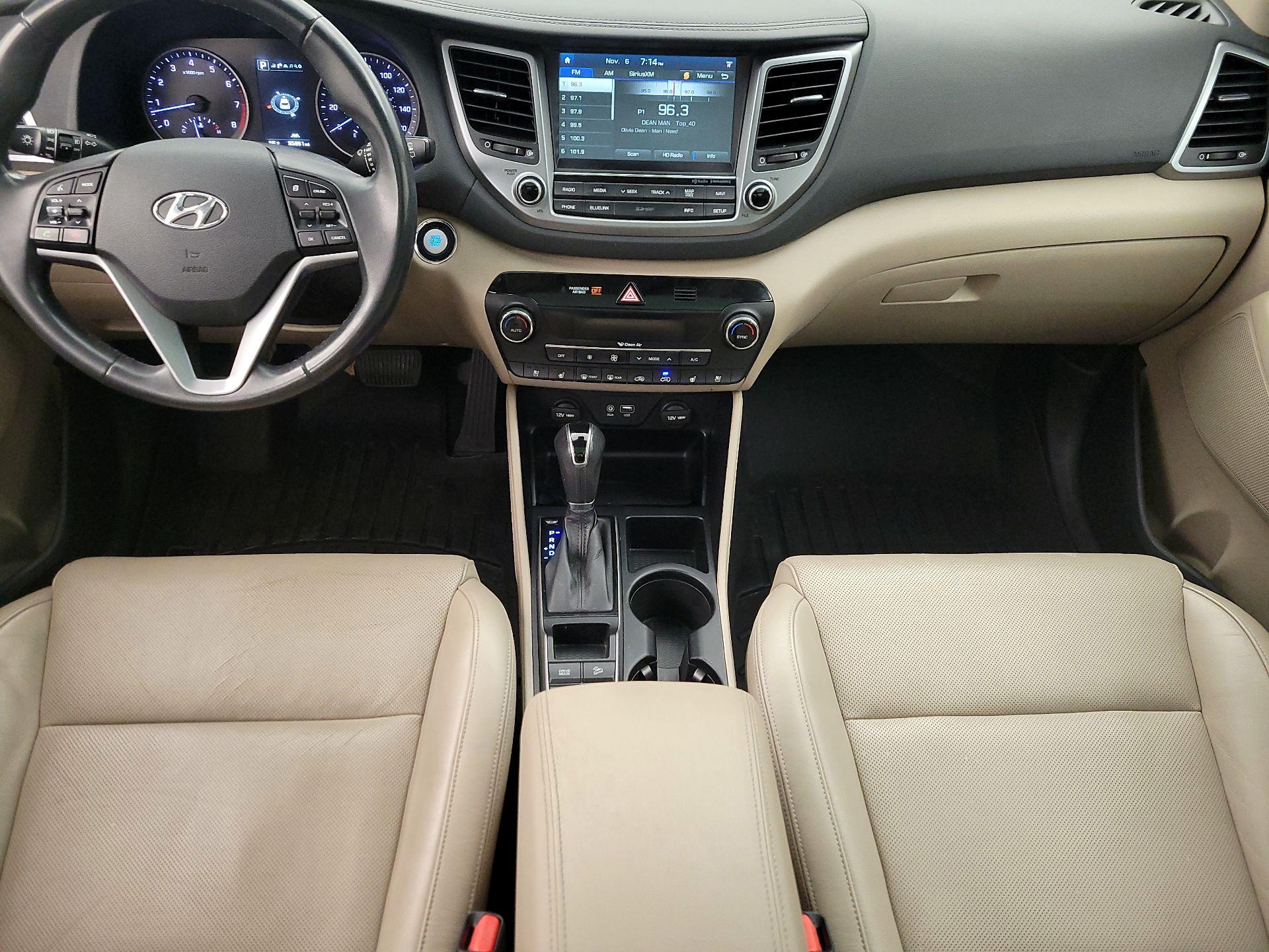 Thumbnail: 2016 Hyundai Tucson - 18