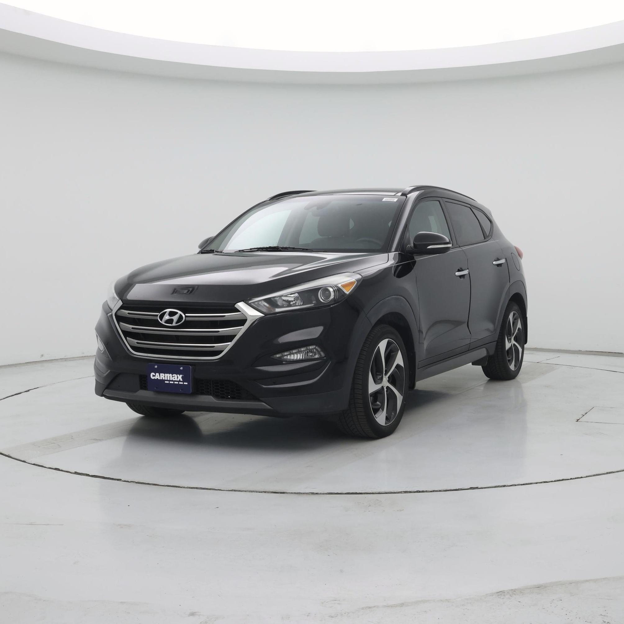 Thumbnail: 2016 Hyundai Tucson - 4