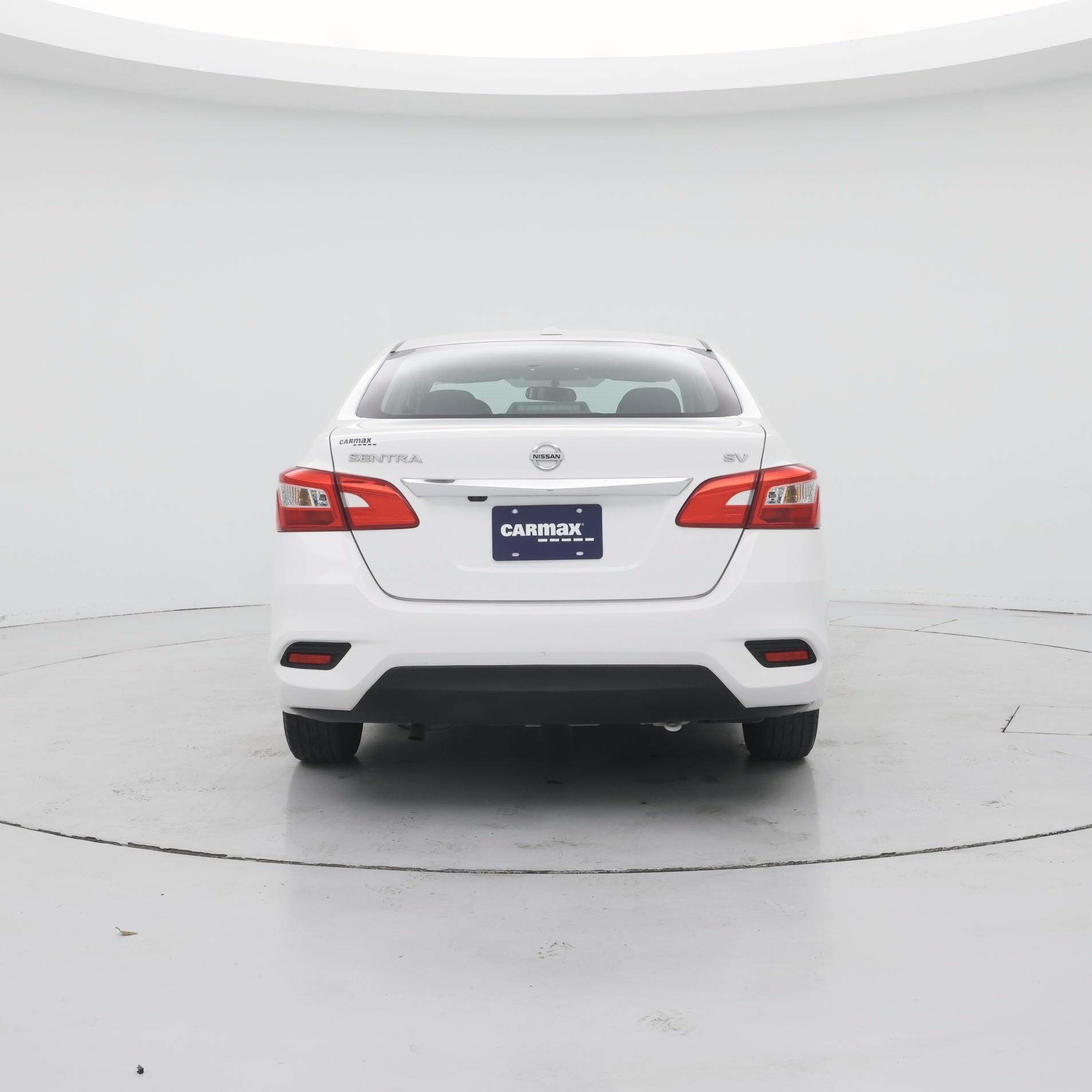 Thumbnail: 2016 Nissan Sentra - 6