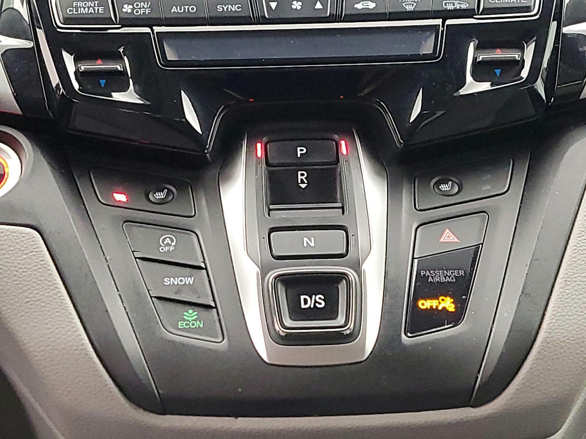 Thumbnail: 2021 Honda Odyssey - 17