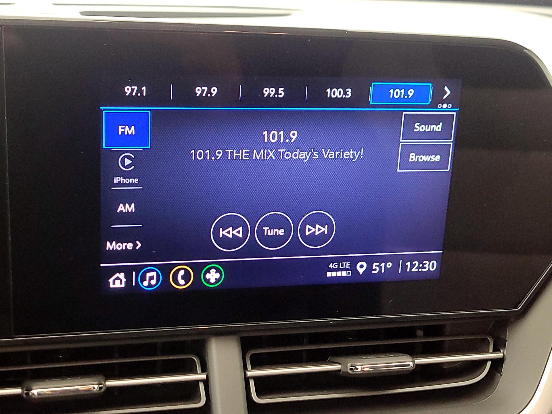 Thumbnail: 2024 Chevrolet Trax - 15