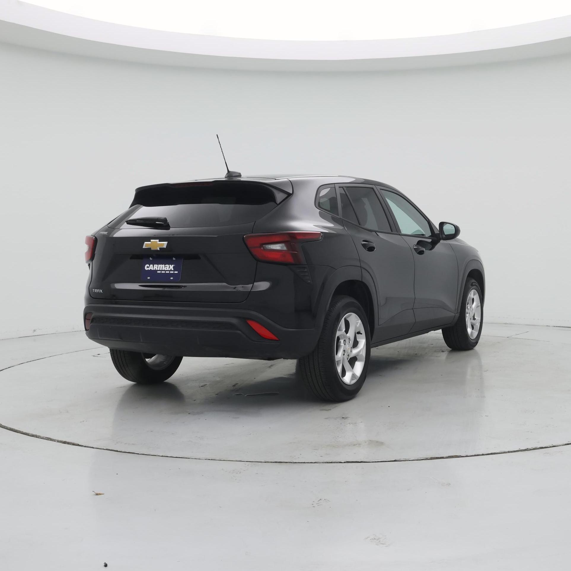 Thumbnail: 2024 Chevrolet Trax - 8