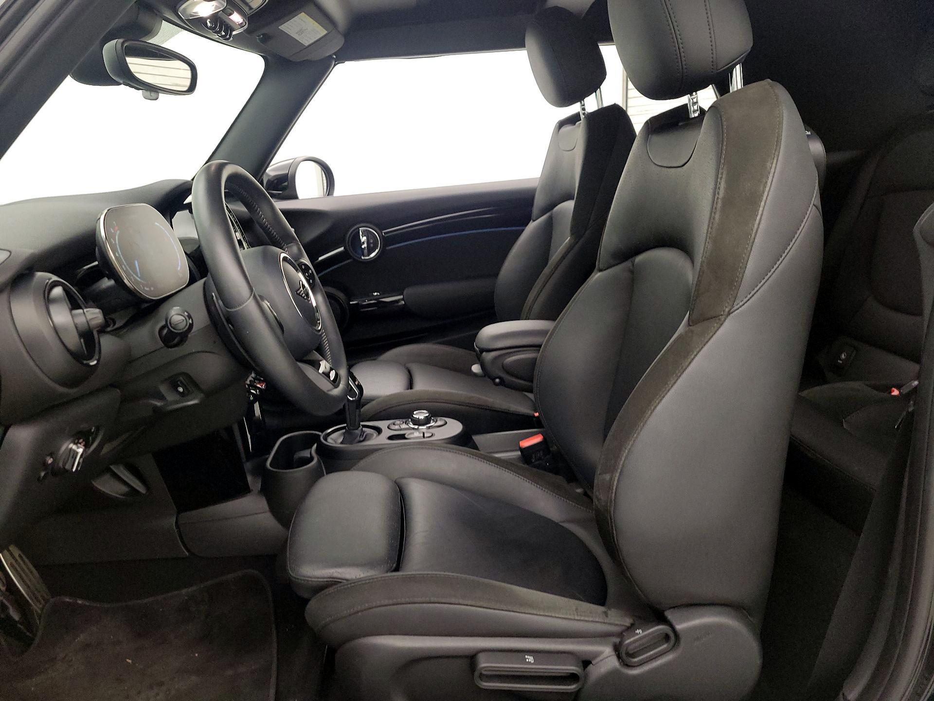 Thumbnail: 2023 MINI Cooper - 11