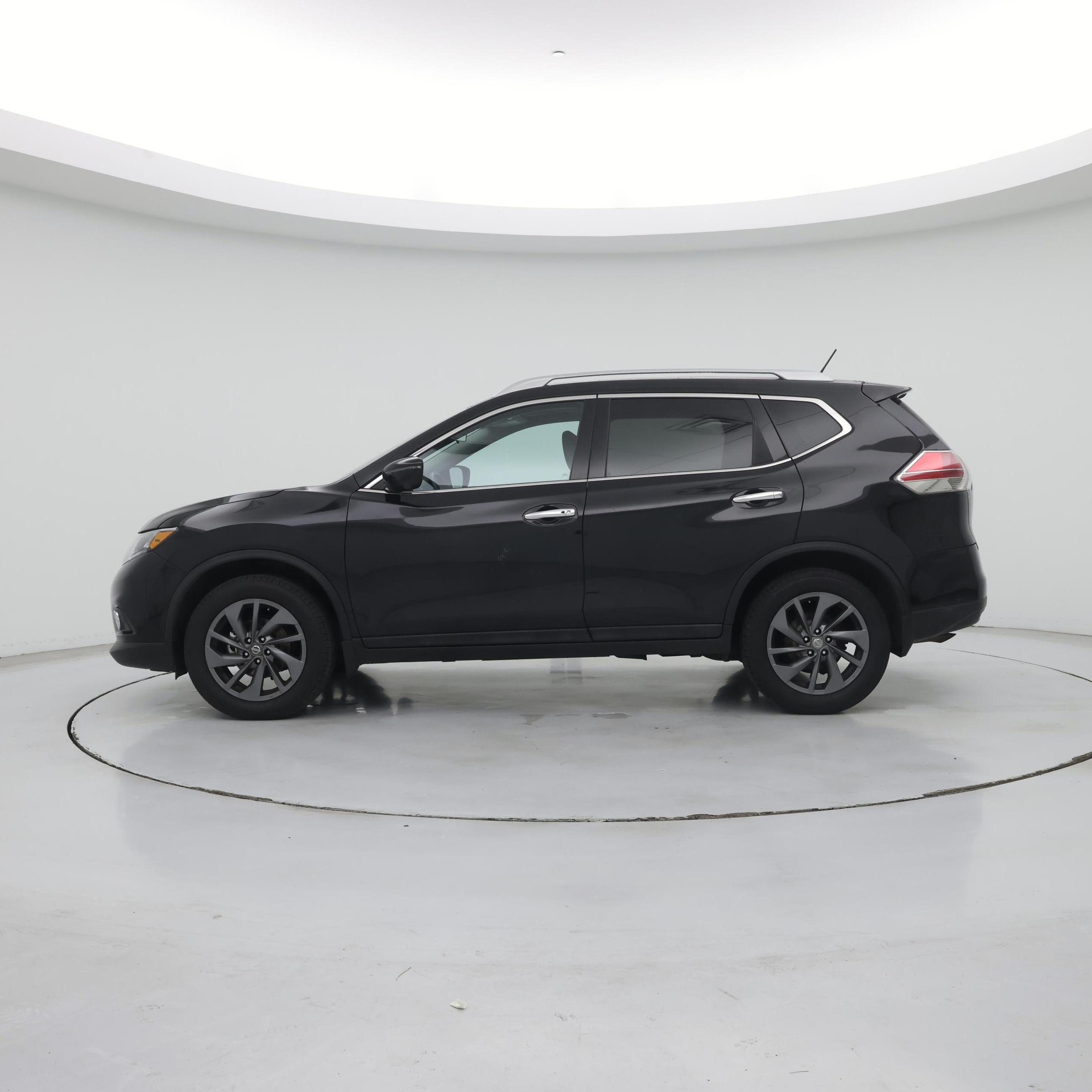 Thumbnail: 2016 Nissan Rogue - 3