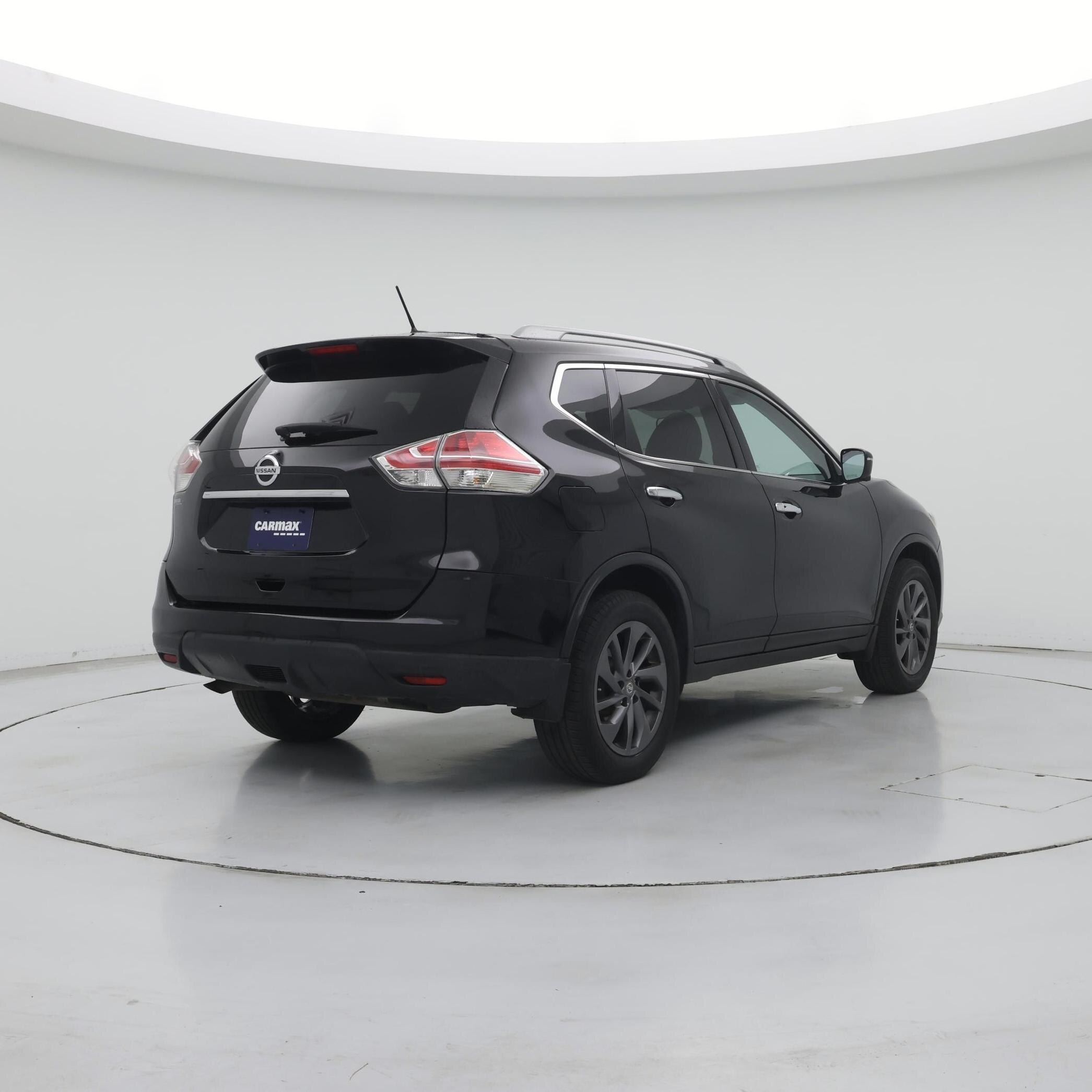 Thumbnail: 2016 Nissan Rogue - 8