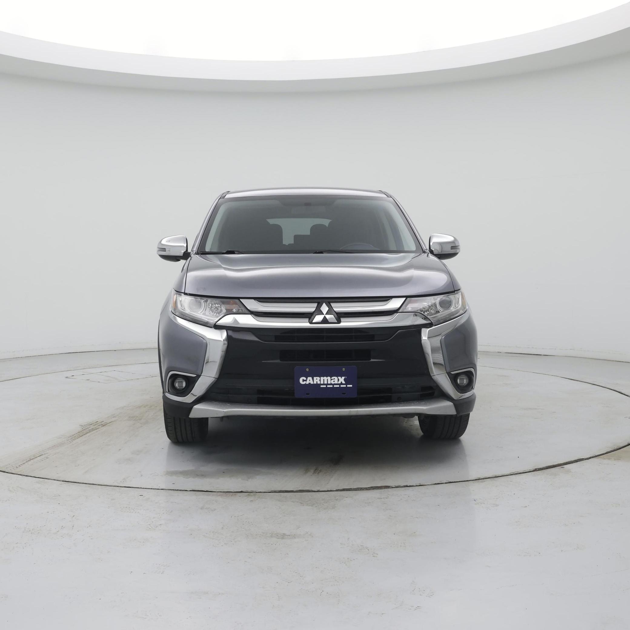 Thumbnail: 2016 Mitsubishi Outlander - 5