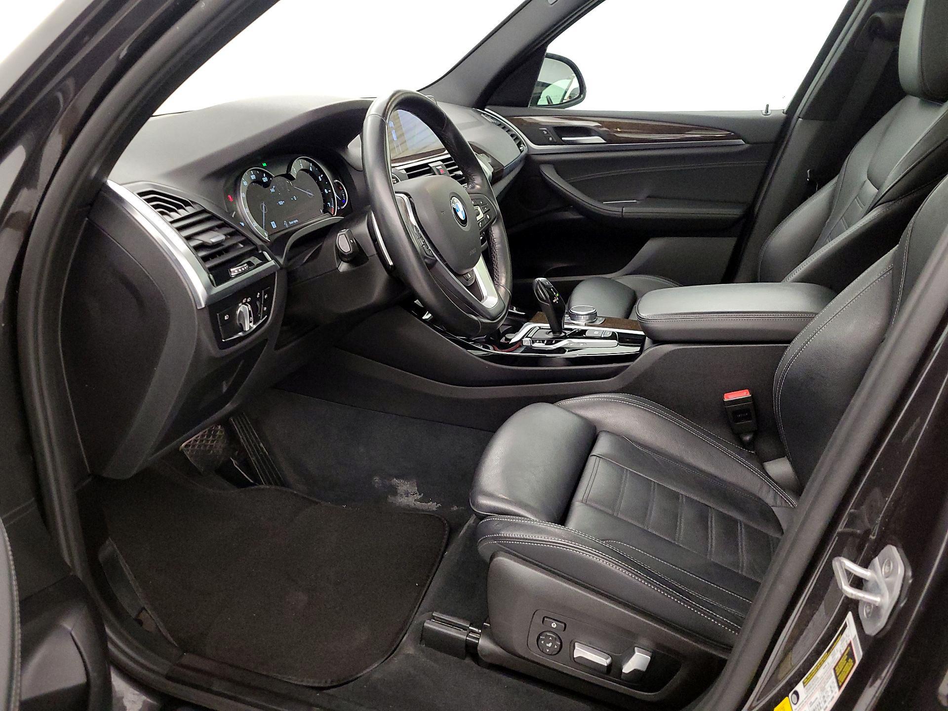 Thumbnail: 2018 BMW X3 - 11