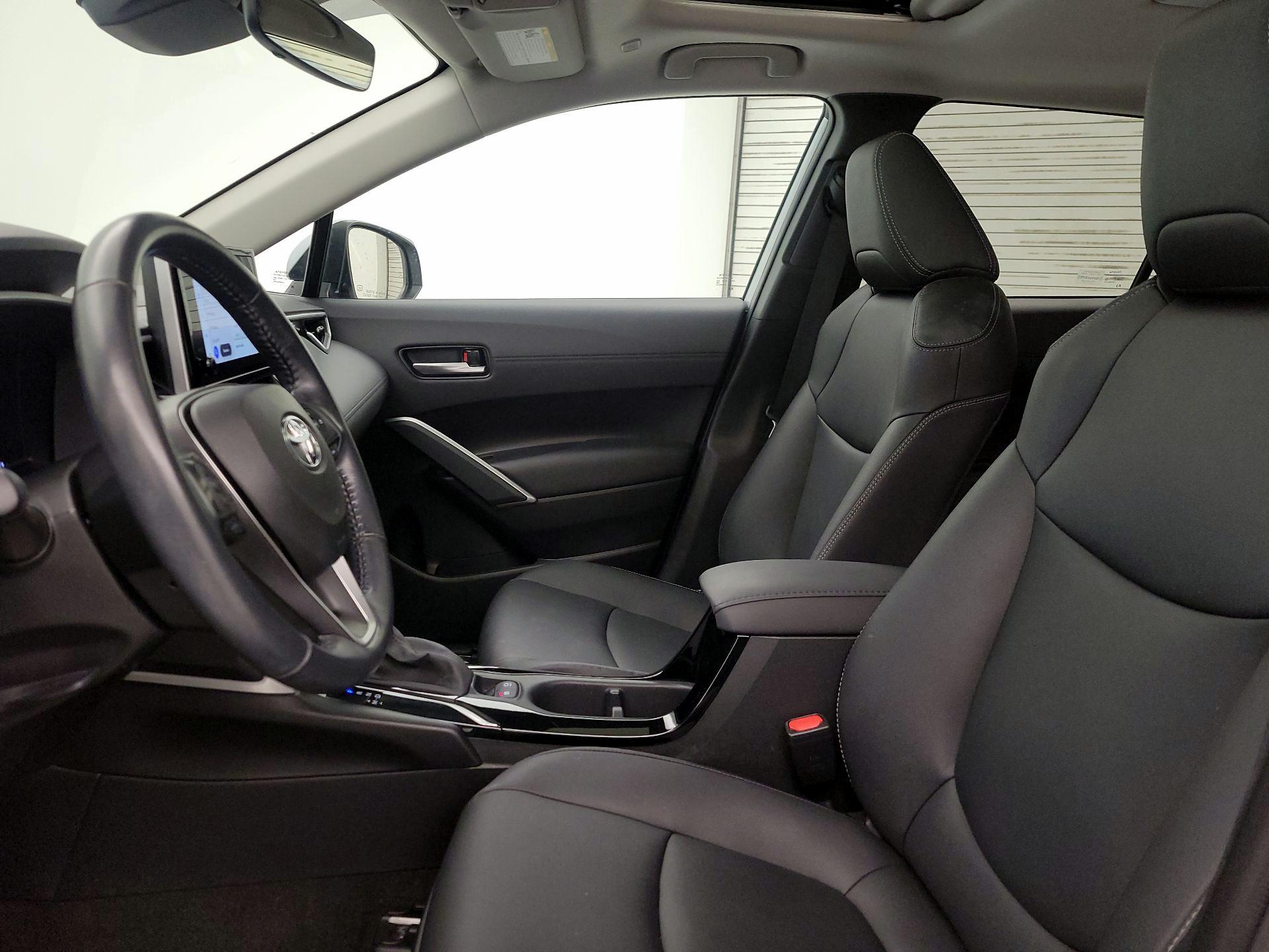 Thumbnail: 2023 Toyota Corolla Cross - 11