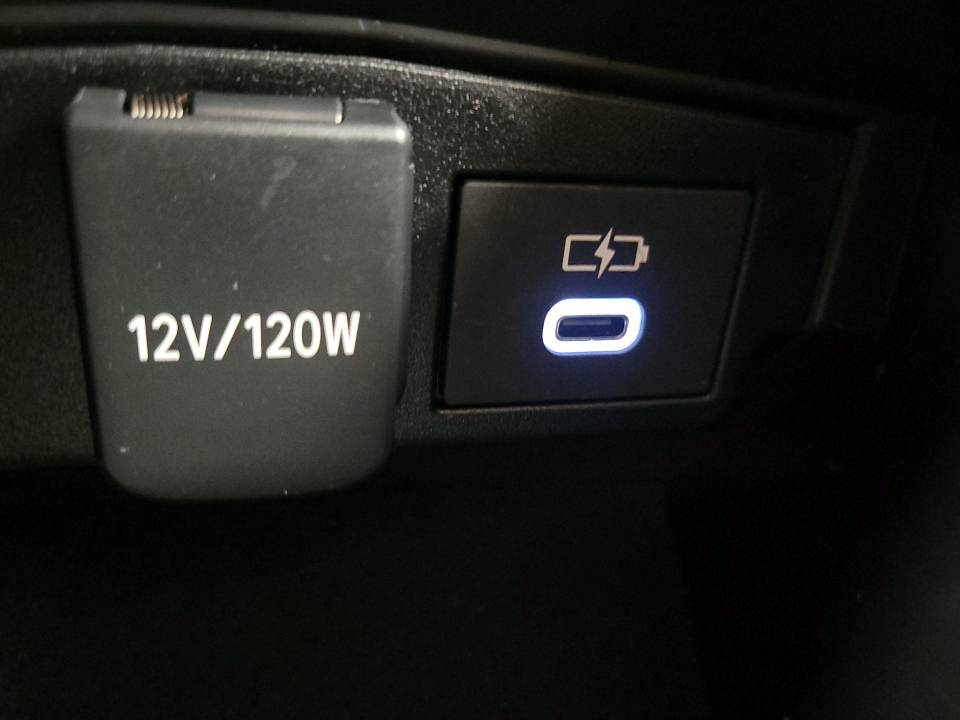 Thumbnail: 2023 Toyota Corolla Cross - 18