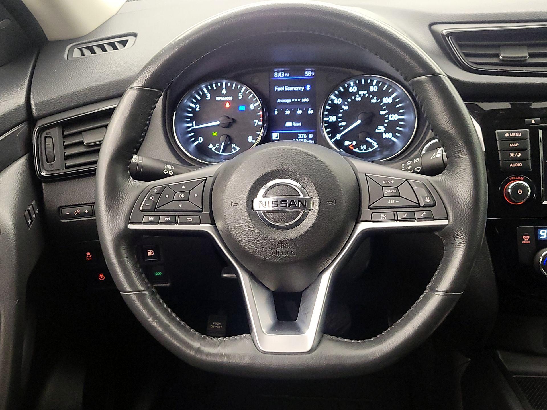 Thumbnail: 2018 Nissan Rogue - 10