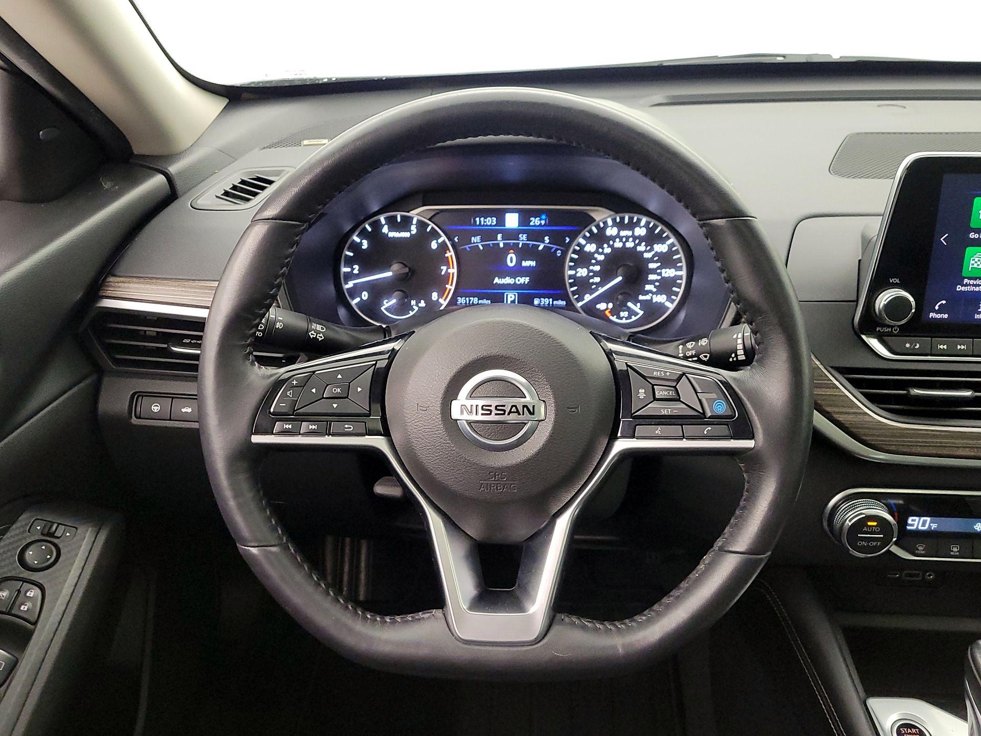 Thumbnail: 2019 Nissan Altima - 10