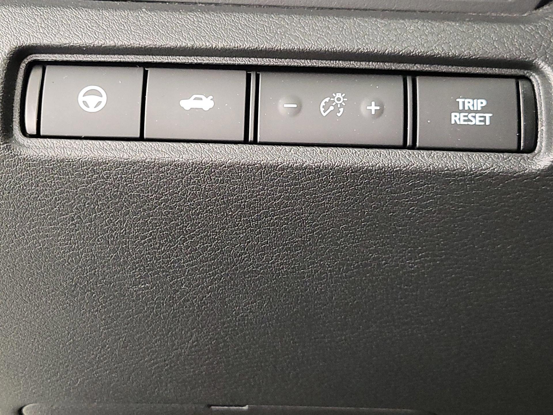 Thumbnail: 2019 Nissan Altima - 13