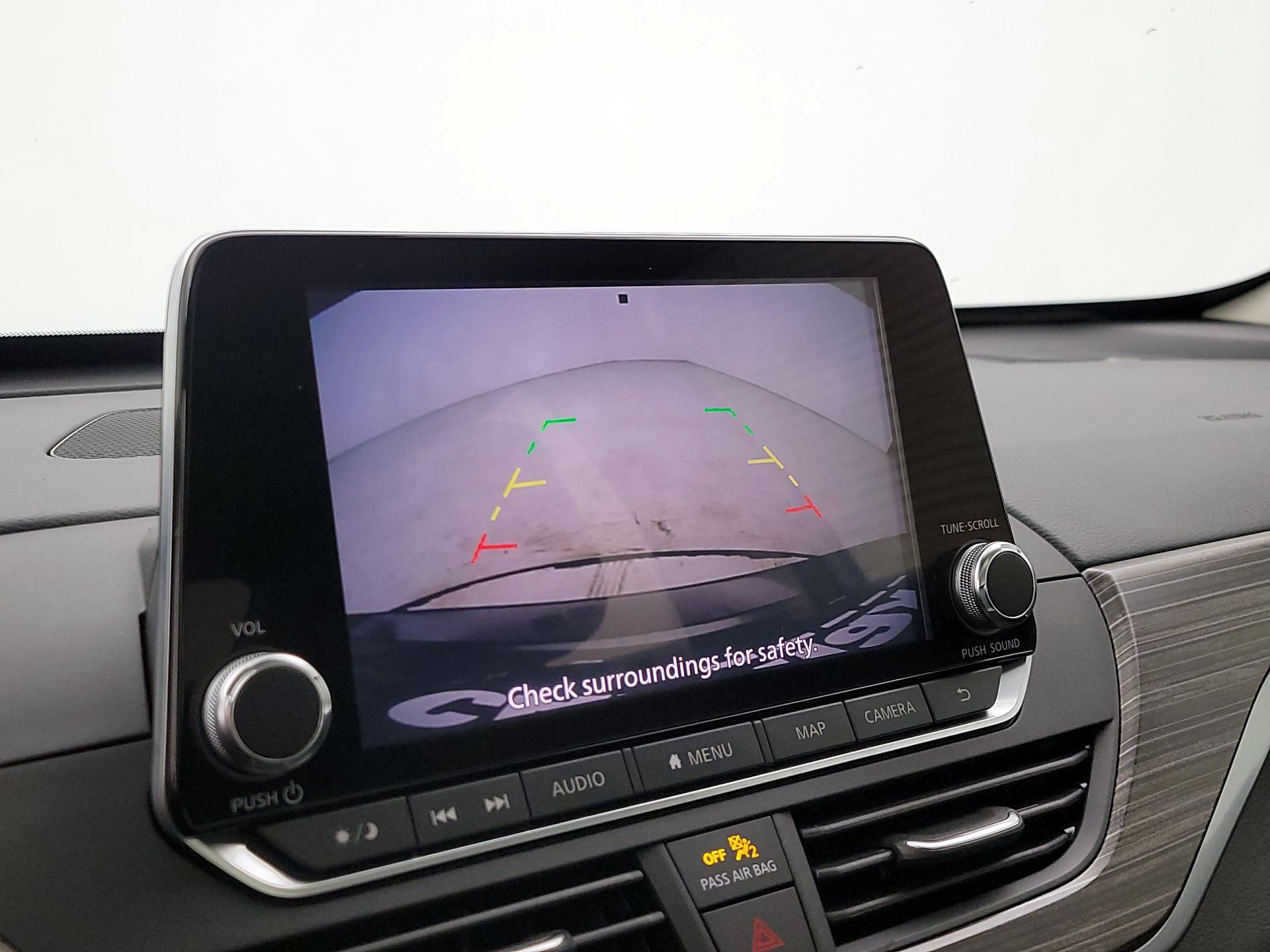 Thumbnail: 2019 Nissan Altima - 15