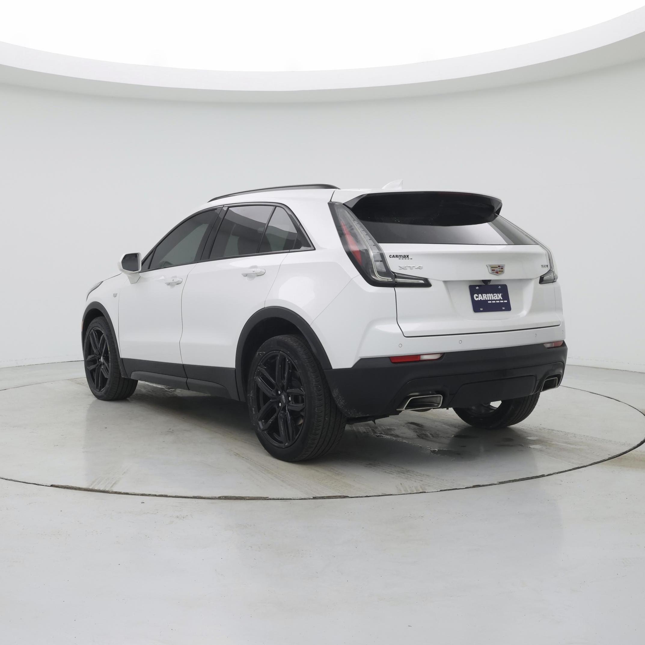 Thumbnail: 2020 Cadillac XT4 - 2