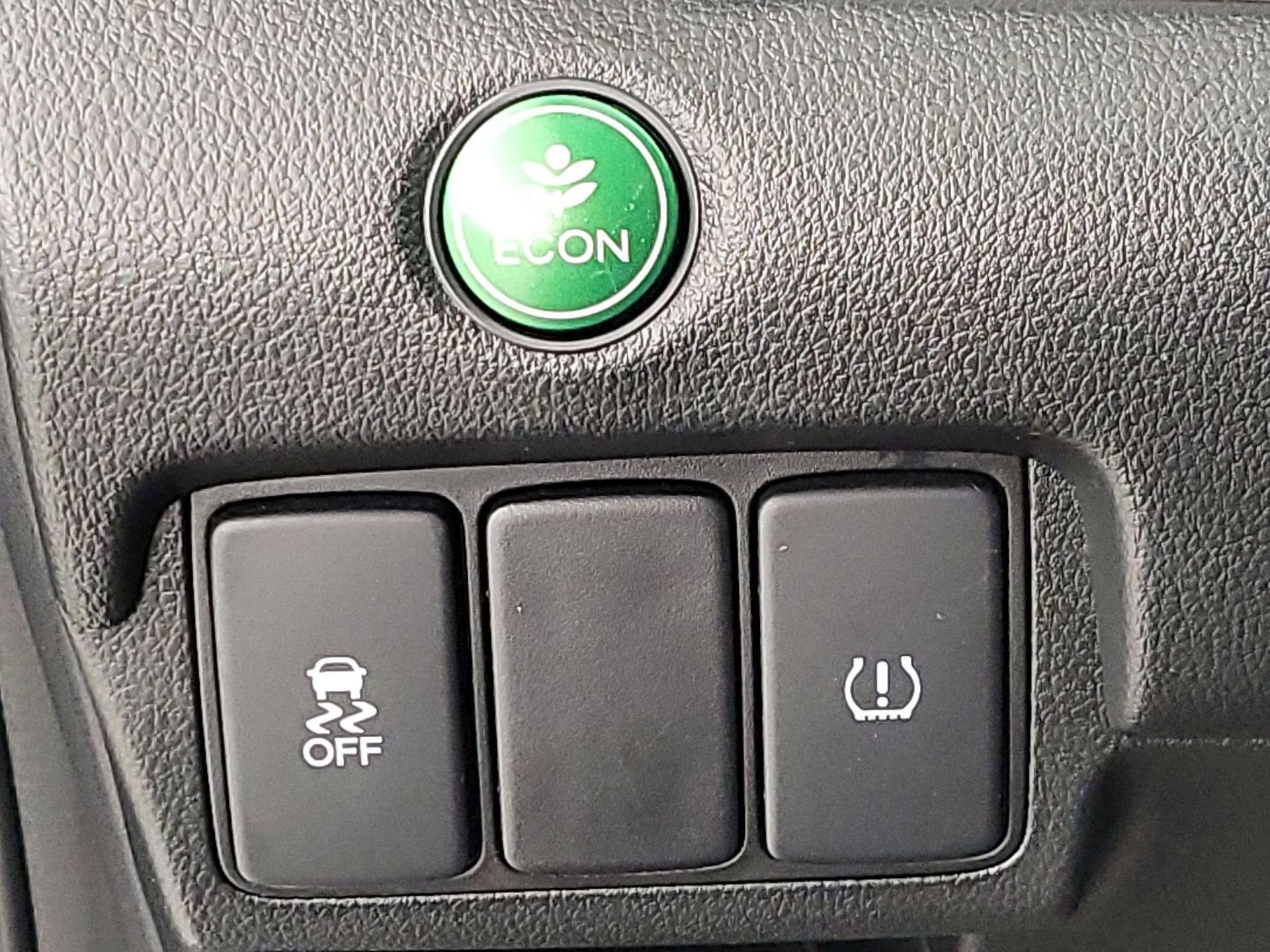 Thumbnail: 2016 Honda CR-V - 13