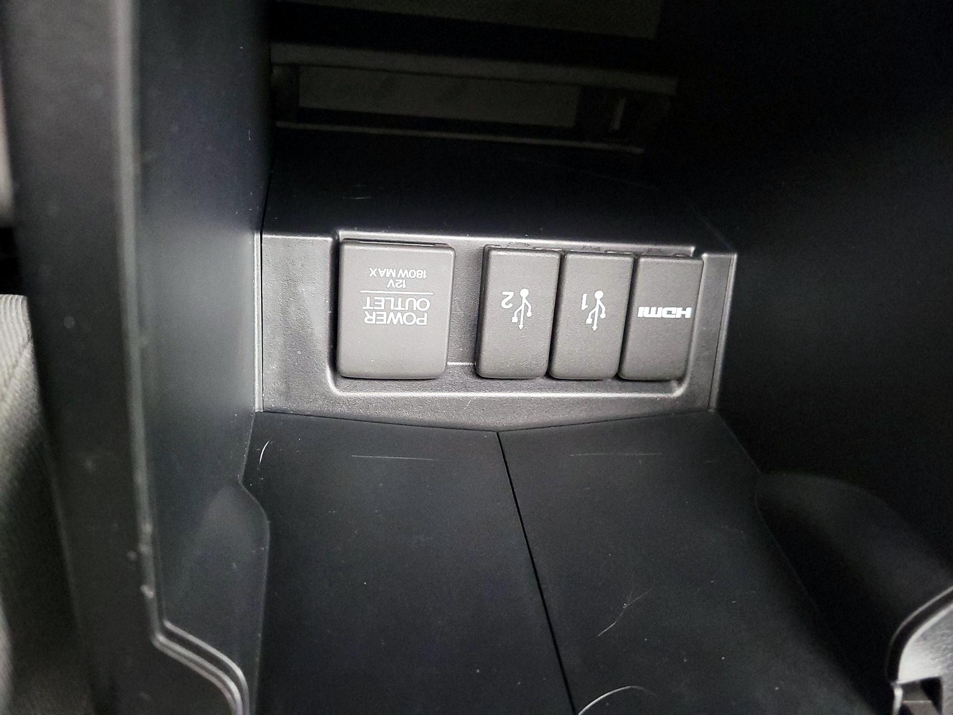 Thumbnail: 2016 Honda CR-V - 18