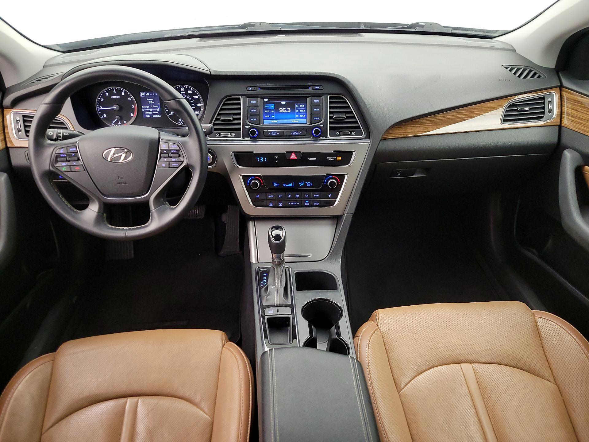 Thumbnail: 2015 Hyundai Sonata - 9