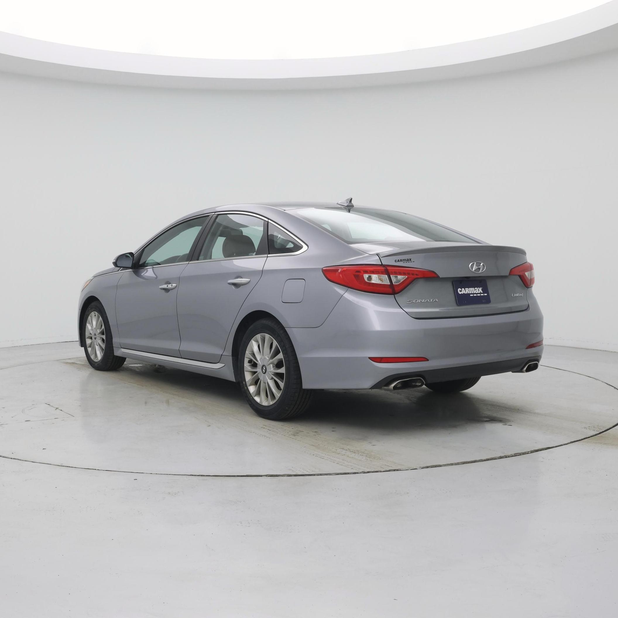 Thumbnail: 2015 Hyundai Sonata - 2