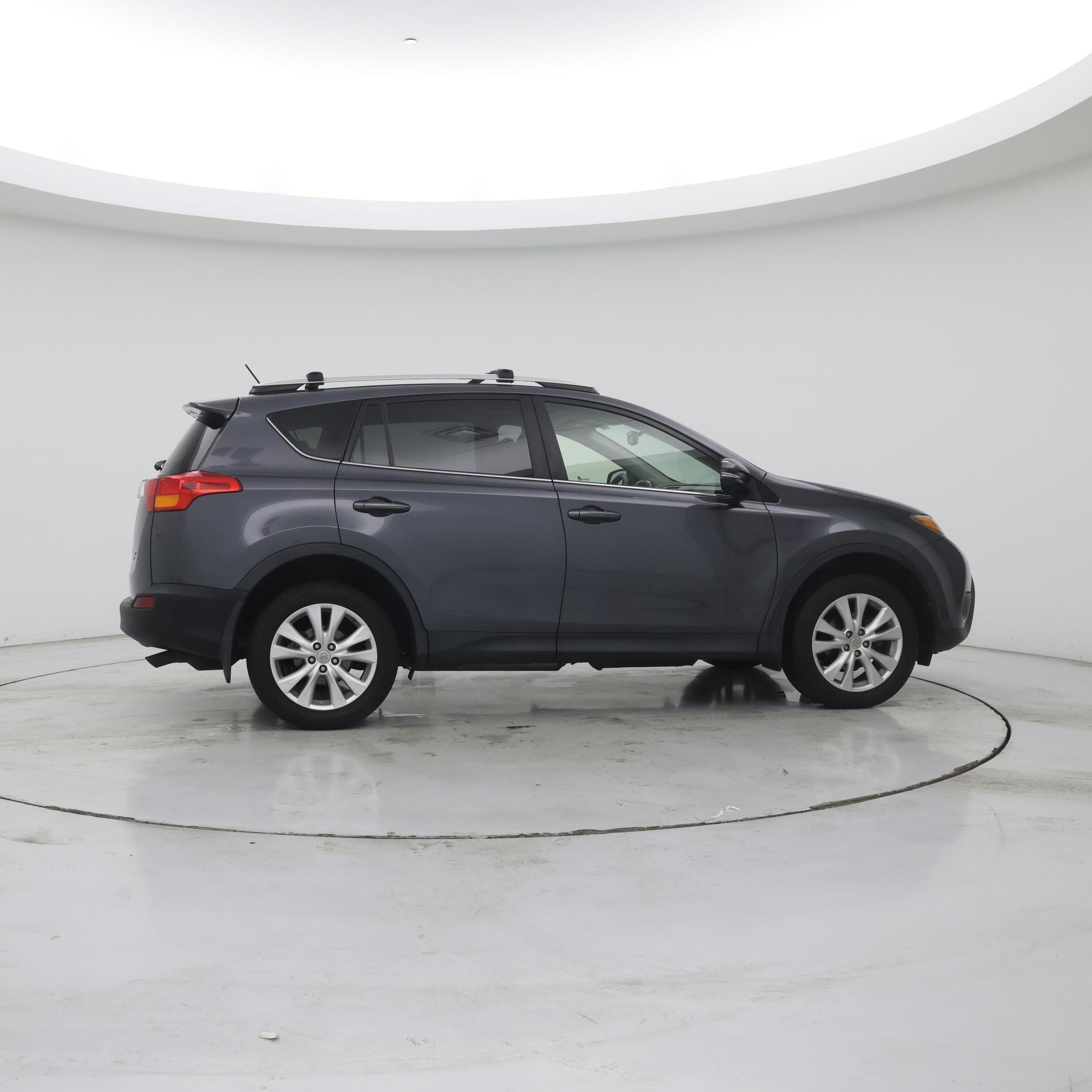 Thumbnail: 2015 Toyota RAV4 - 7